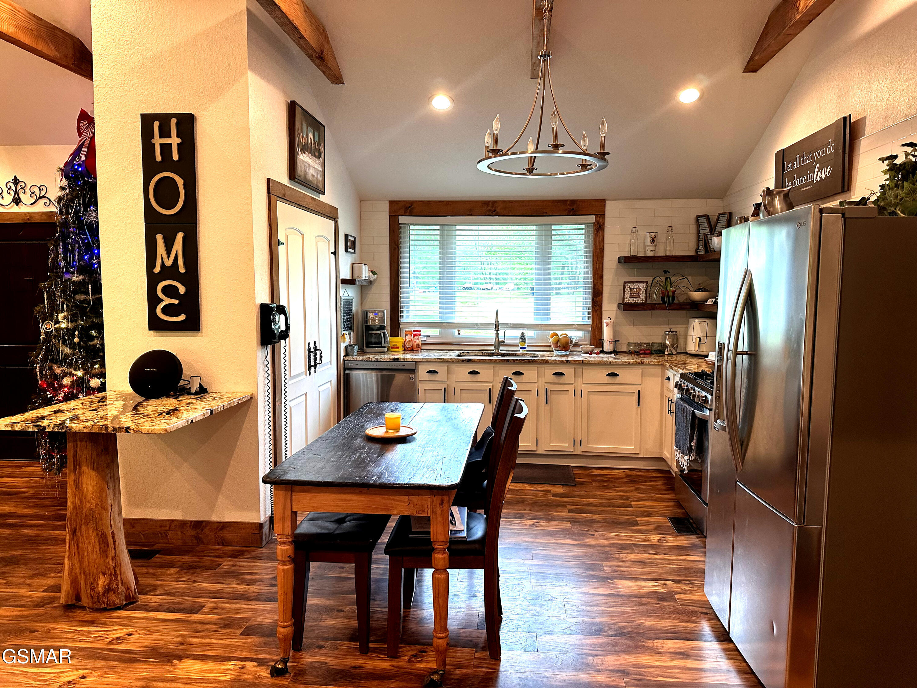 4445 Liberty Road Cosby TN 37722