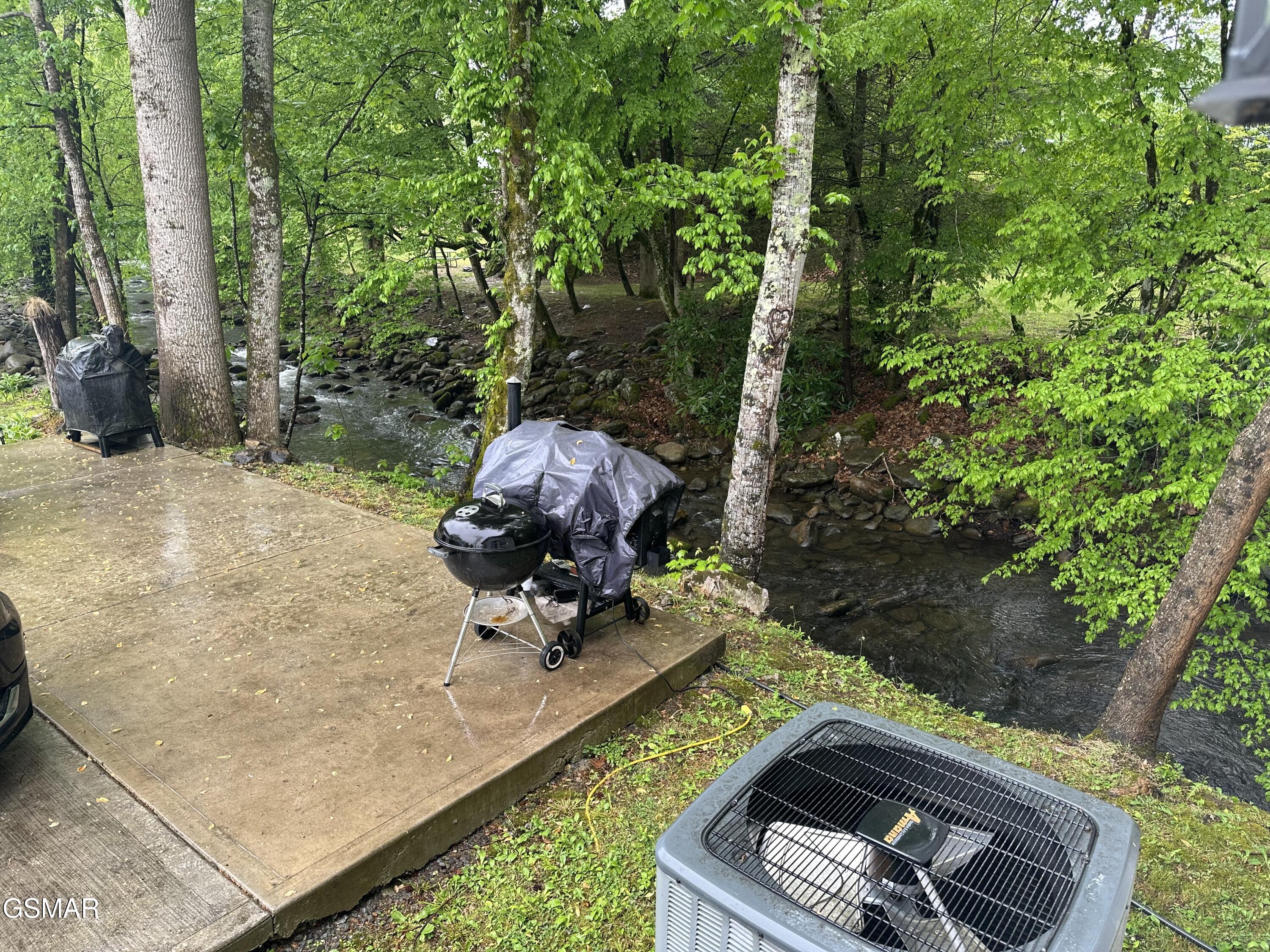 4445 Liberty Road Cosby TN 37722