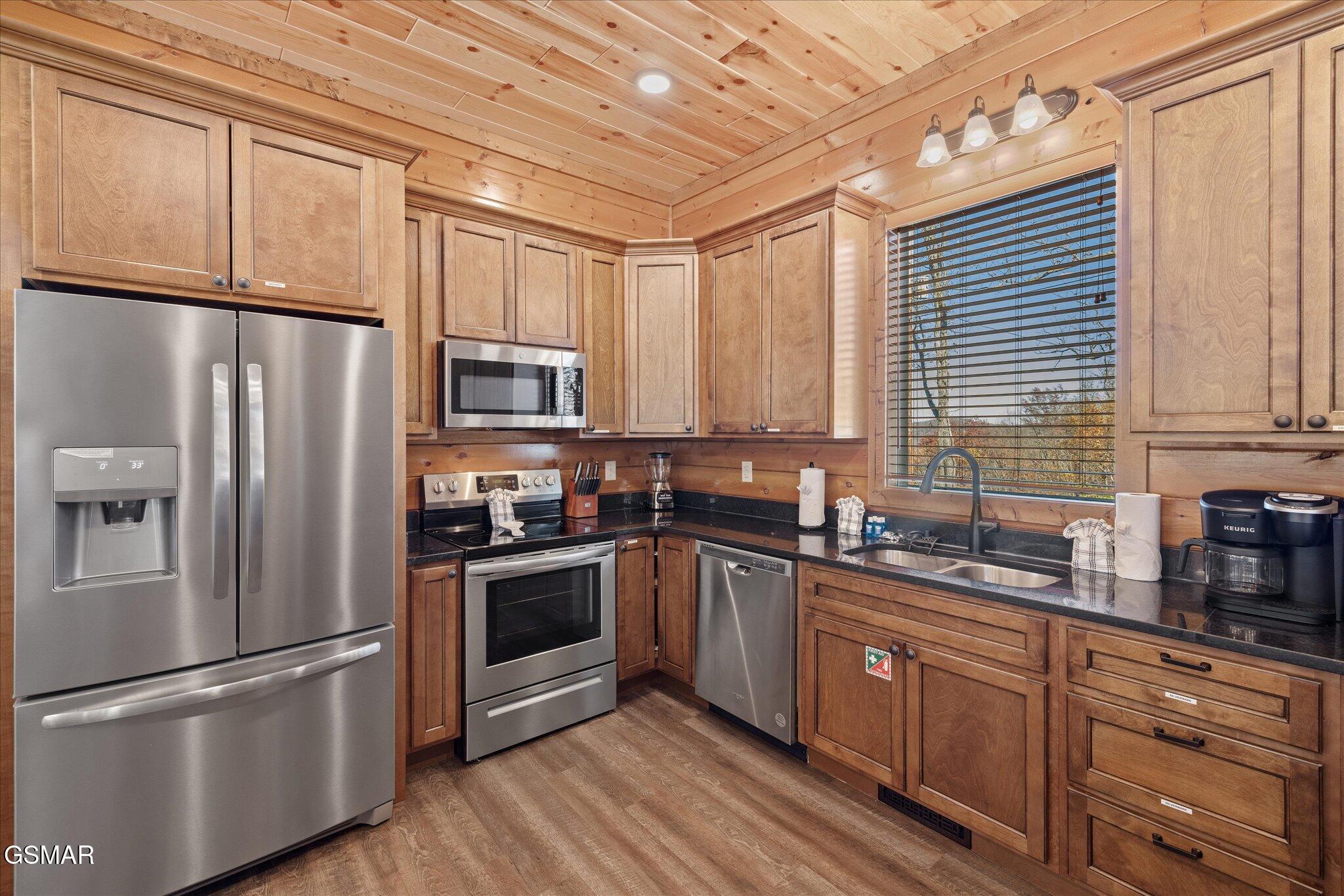 711 Short Ridge Court Gatlinburg TN 37738