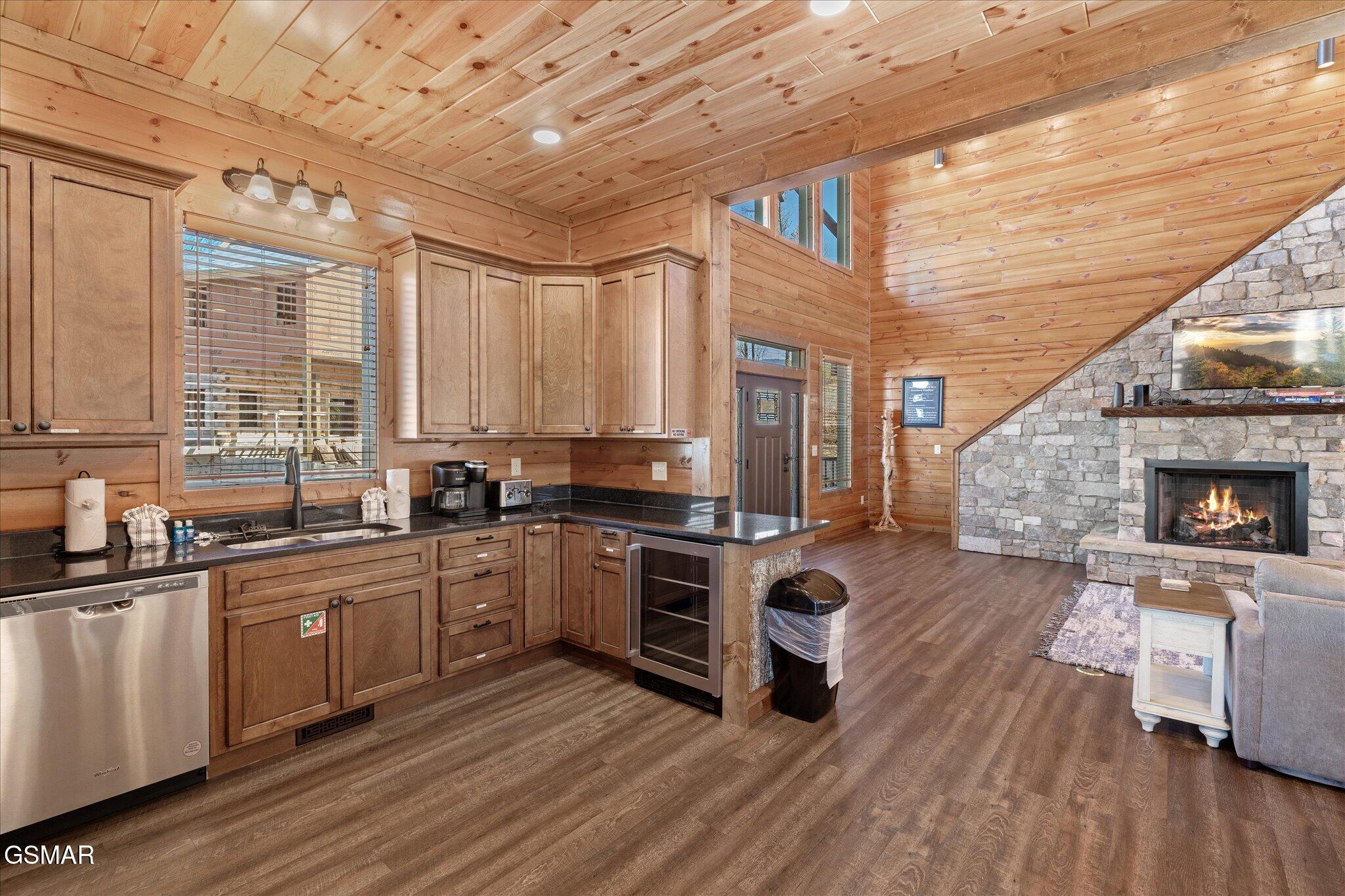 711 Short Ridge Court Gatlinburg TN 37738