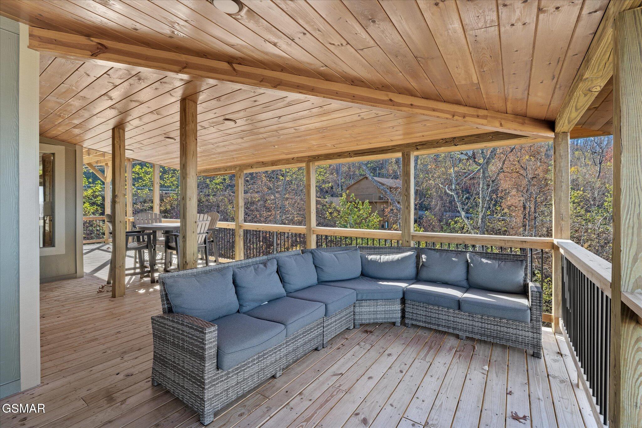 711 Short Ridge Court Gatlinburg TN 37738