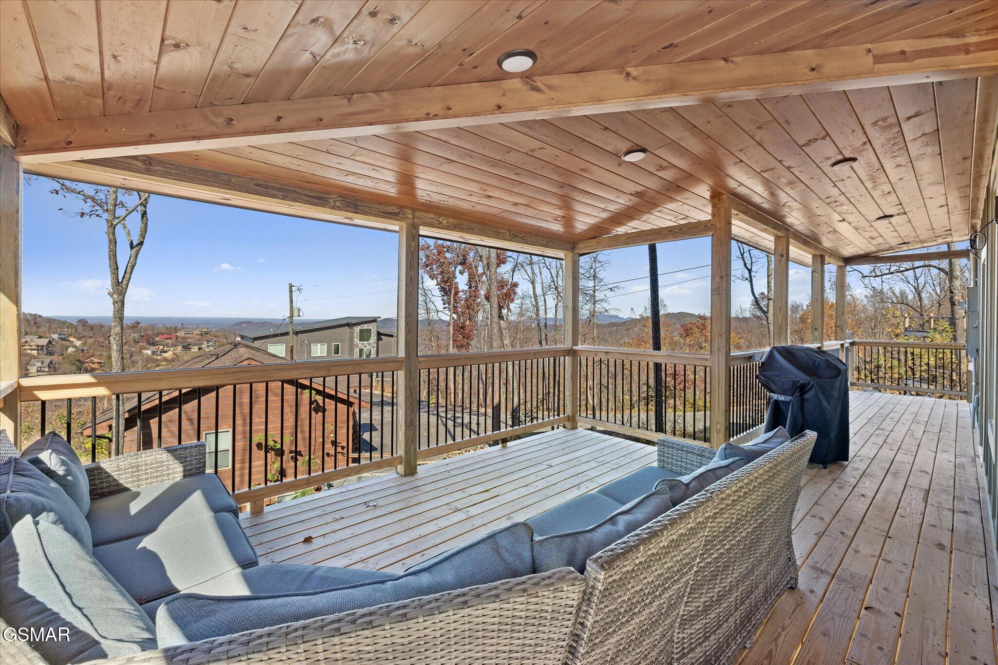 711 Short Ridge Court Gatlinburg TN 37738