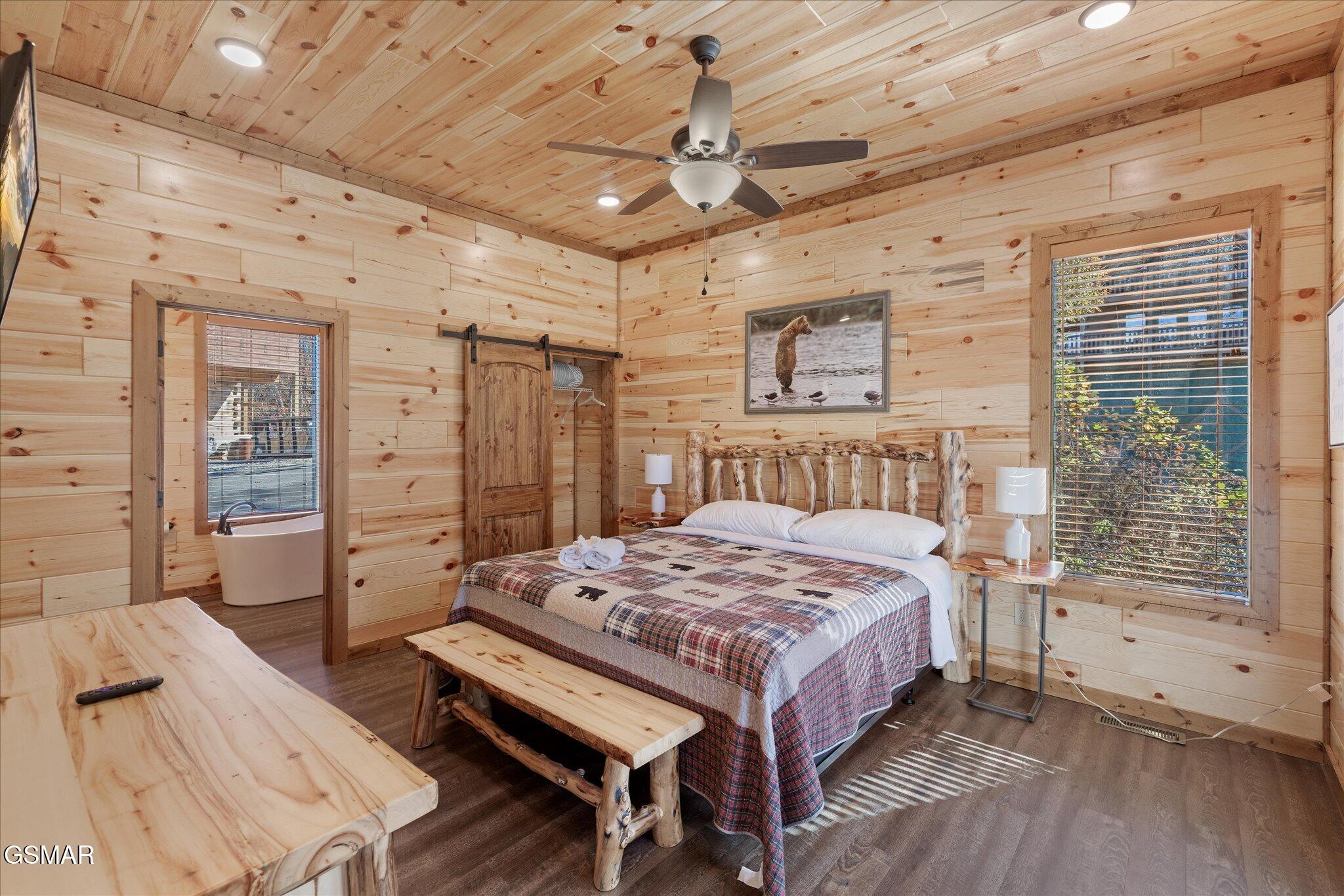 711 Short Ridge Court Gatlinburg TN 37738