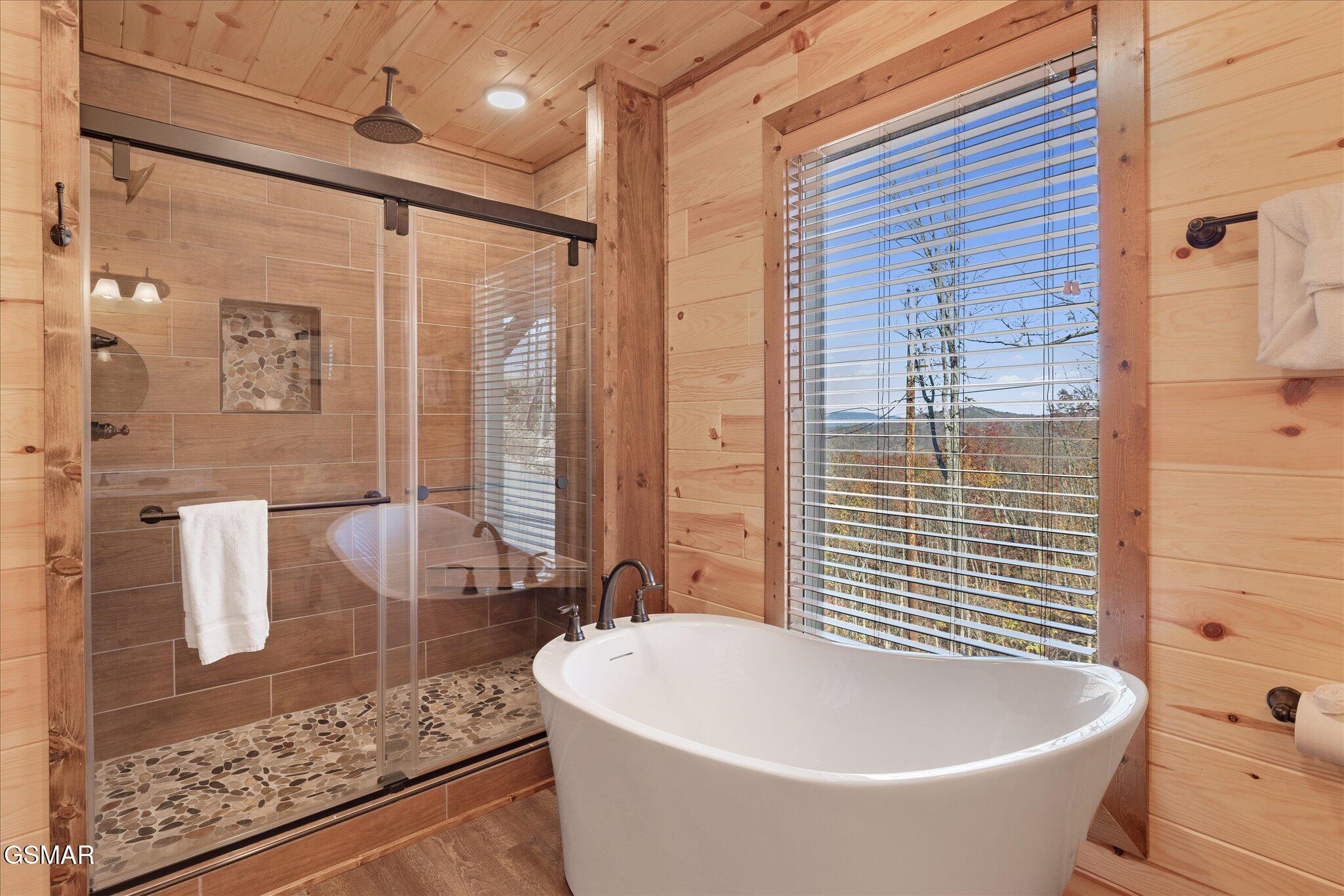 711 Short Ridge Court Gatlinburg TN 37738