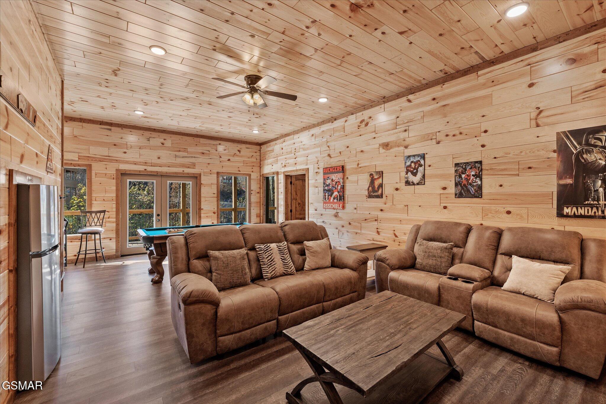 711 Short Ridge Court Gatlinburg TN 37738