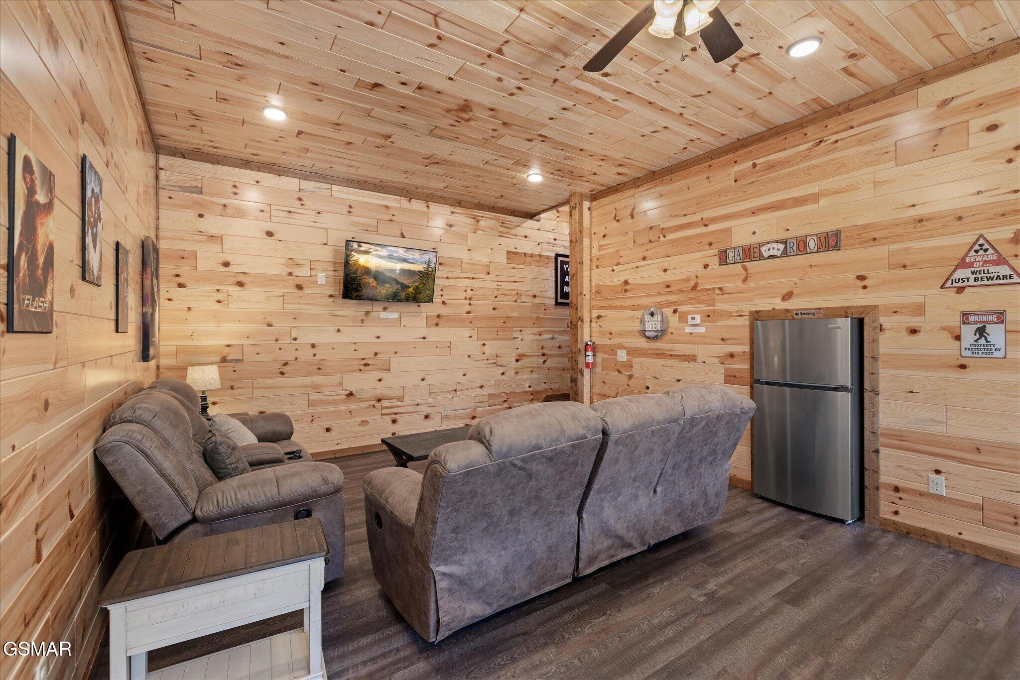 711 Short Ridge Court Gatlinburg TN 37738