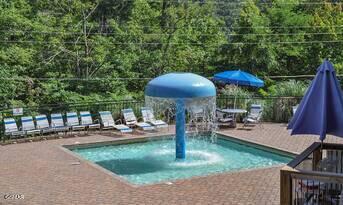 711 Short Ridge Court Gatlinburg TN 37738