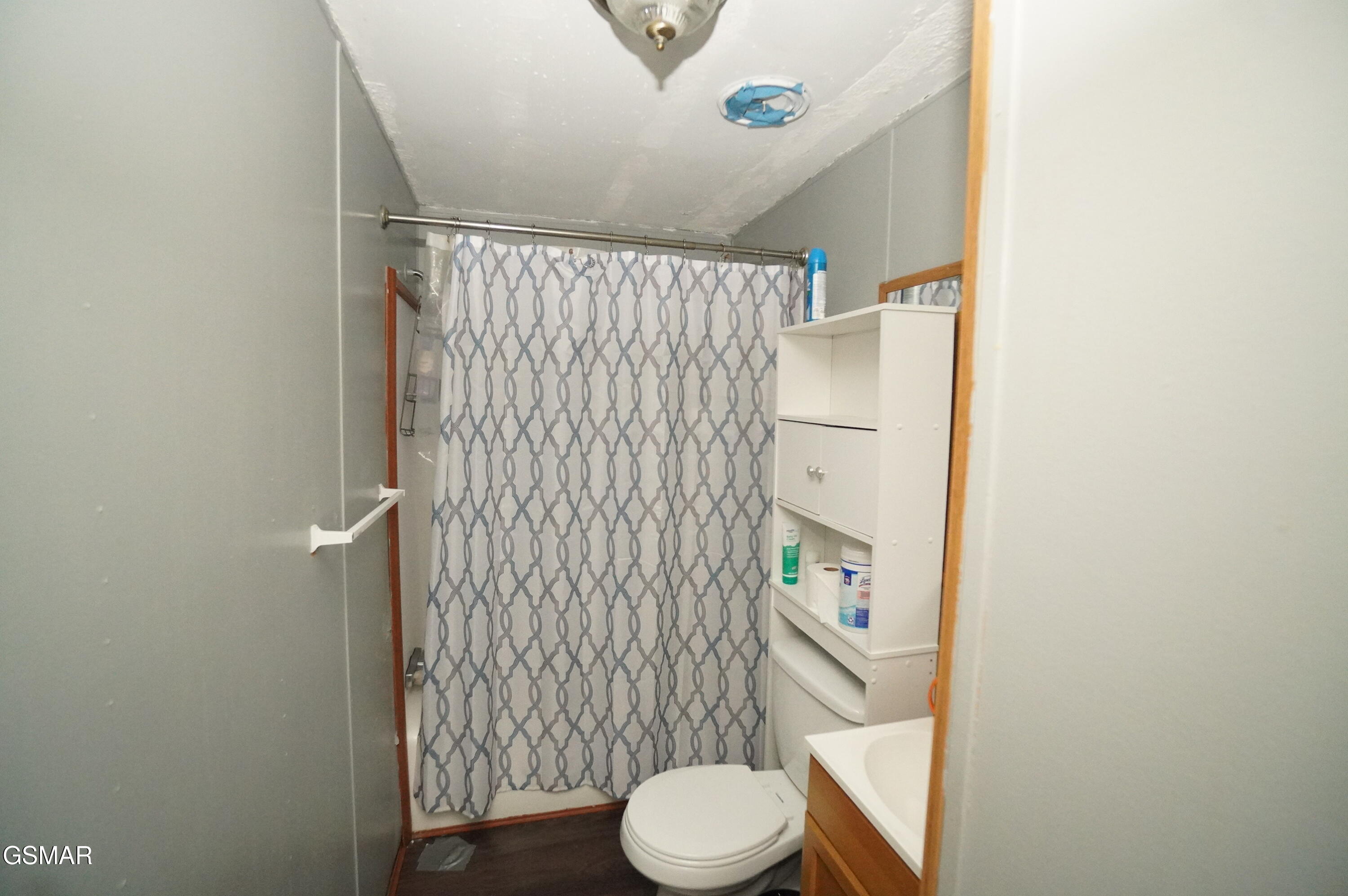 2840-2830 Robinson Creek Road Morristown TN 37813