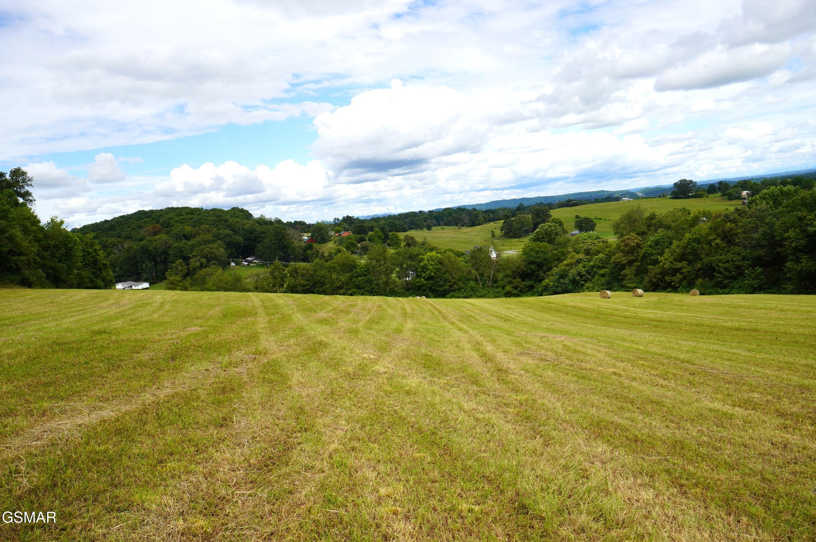 2840-2830 Robinson Creek Road Morristown TN 37813