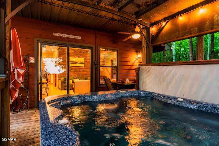 3438 Brook Stone Way Pigeon Forge TN 37863