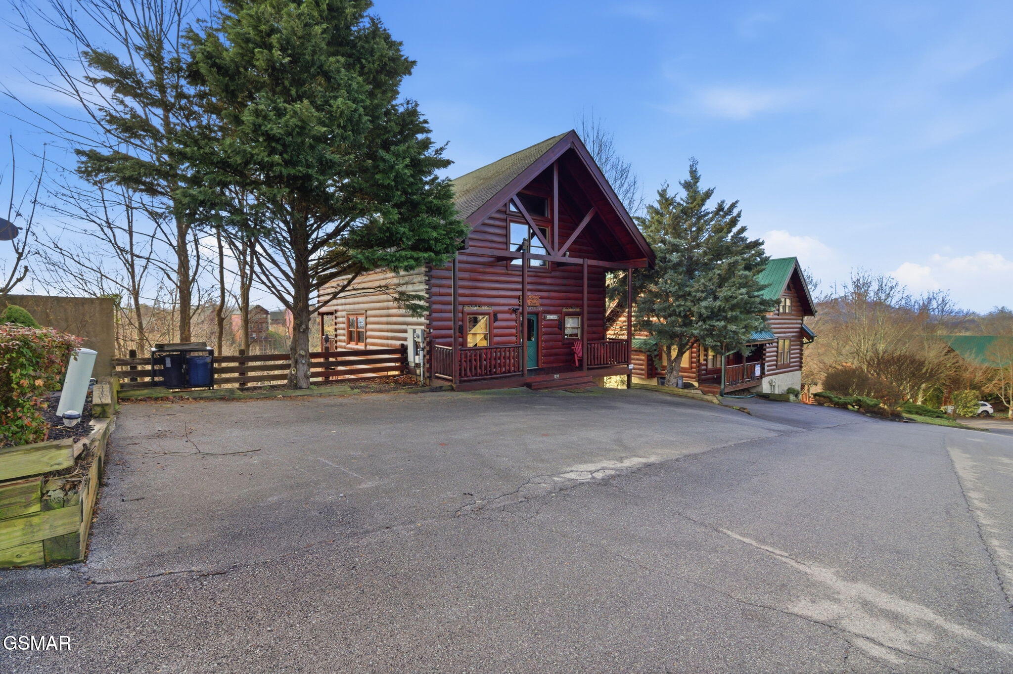 1091 Towering Oaks Drive Sevierville TN 37876