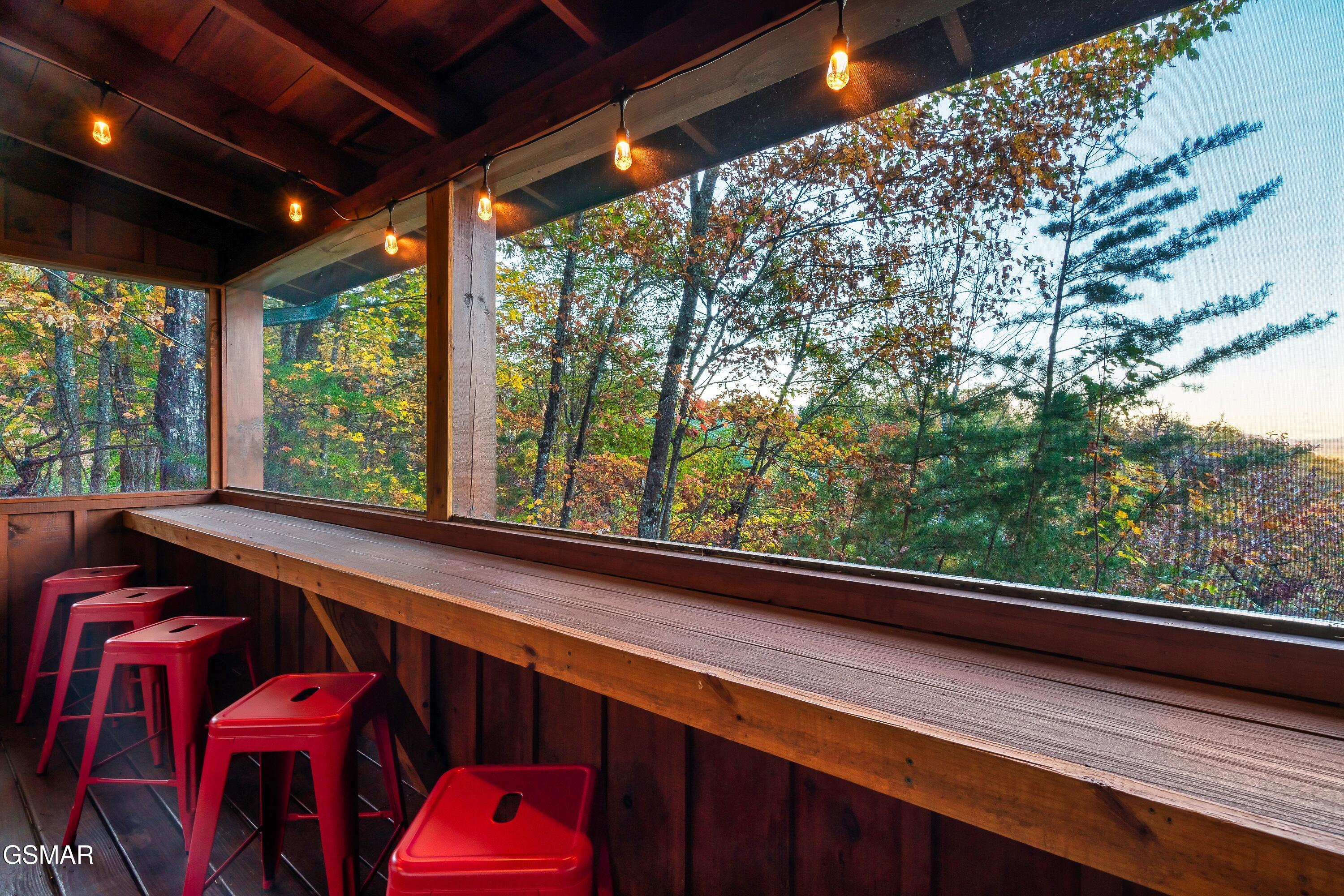 1617 Silver Poplar Lane Sevierville TN 37876