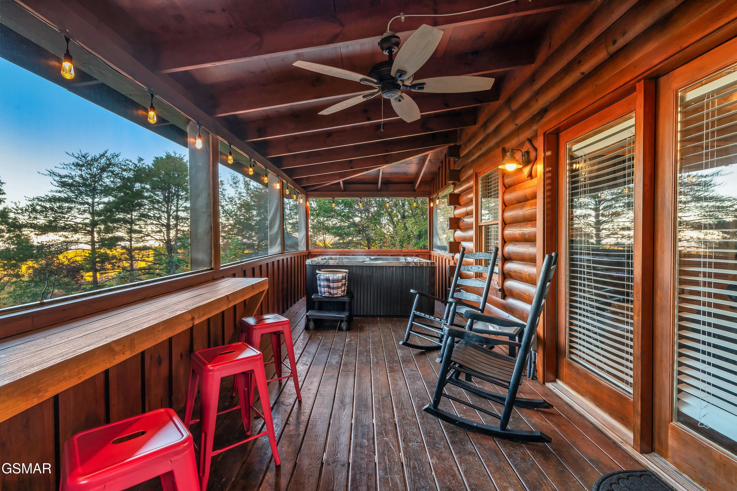 1617 Silver Poplar Lane Sevierville TN 37876