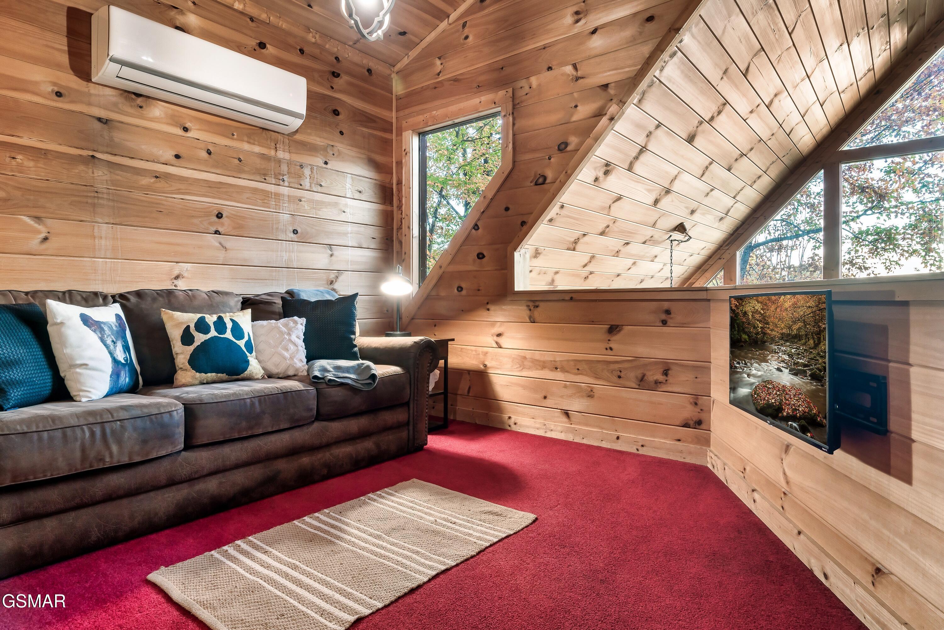 1617 Silver Poplar Lane Sevierville TN 37876