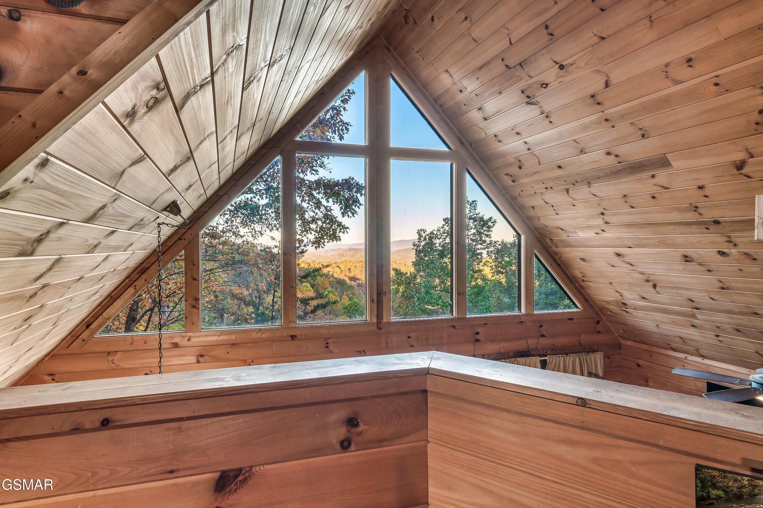 1617 Silver Poplar Lane Sevierville TN 37876