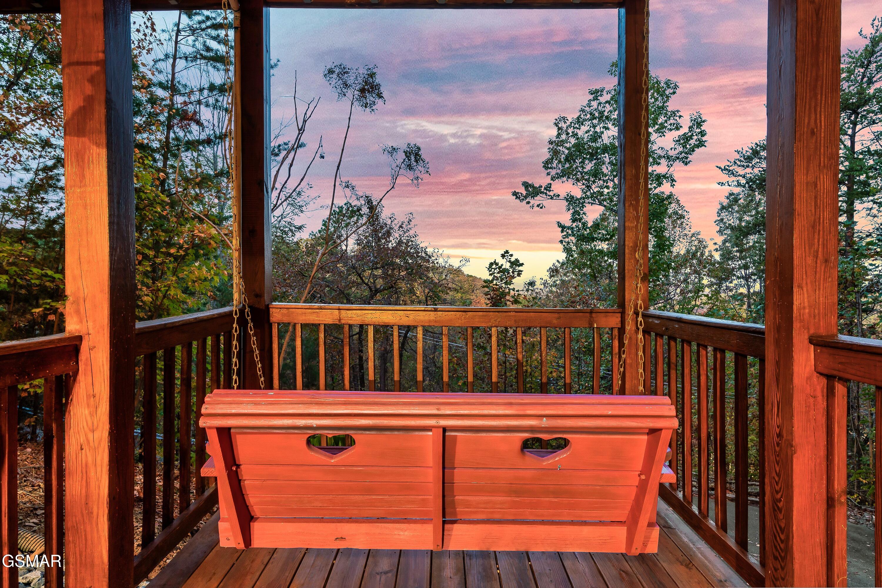 1617 Silver Poplar Lane Sevierville TN 37876