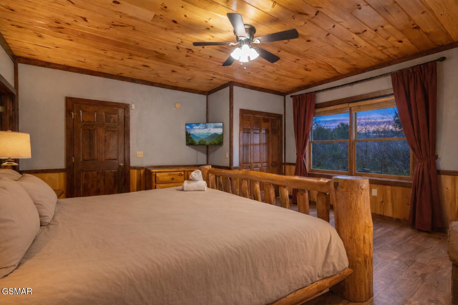 203 Amet Way Cosby TN 37722