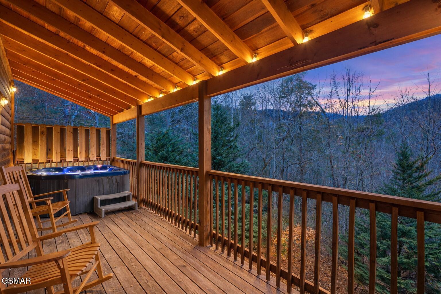 203 Amet Way Cosby TN 37722