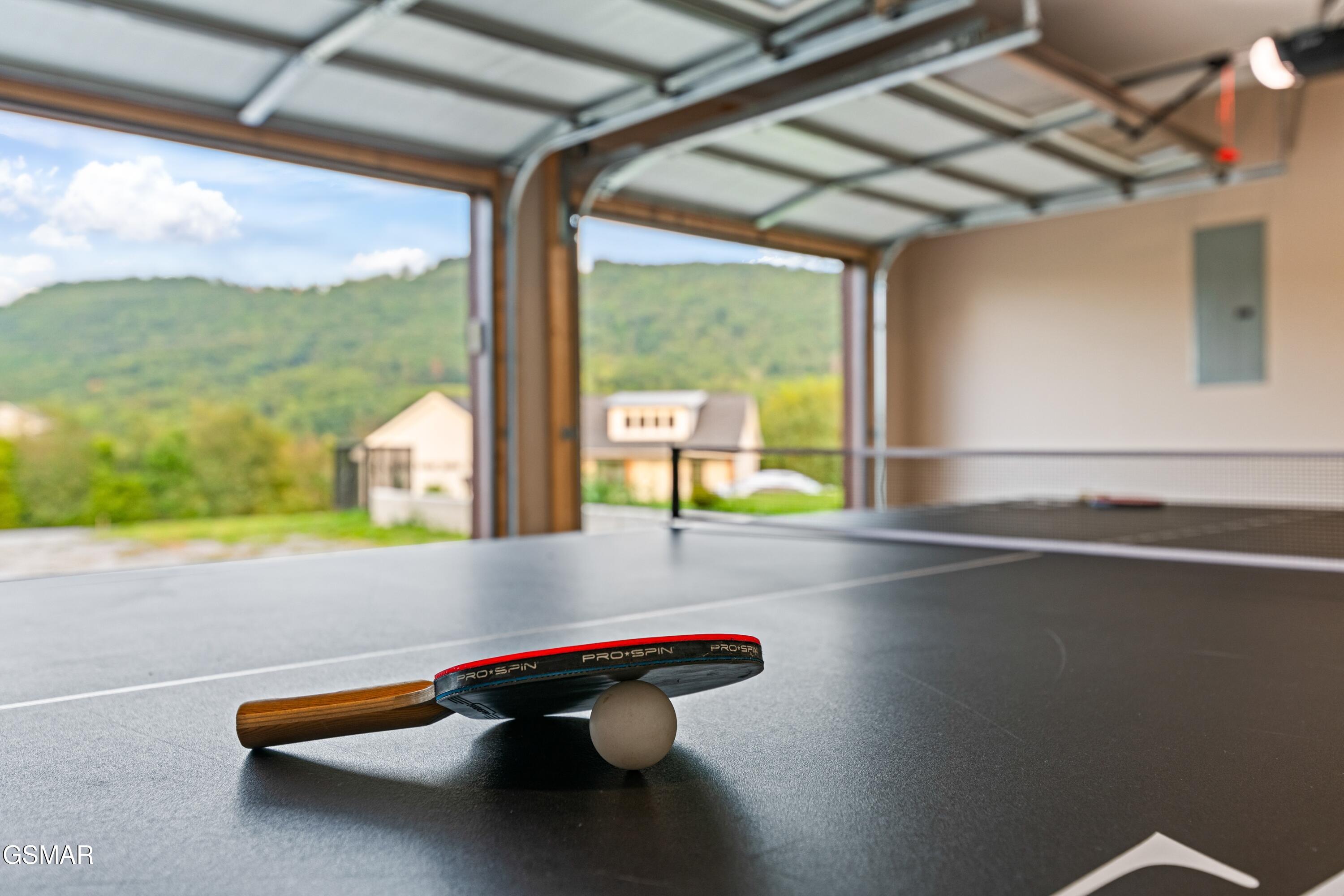 2784 Maplecrest Lane Sevierville TN 37876