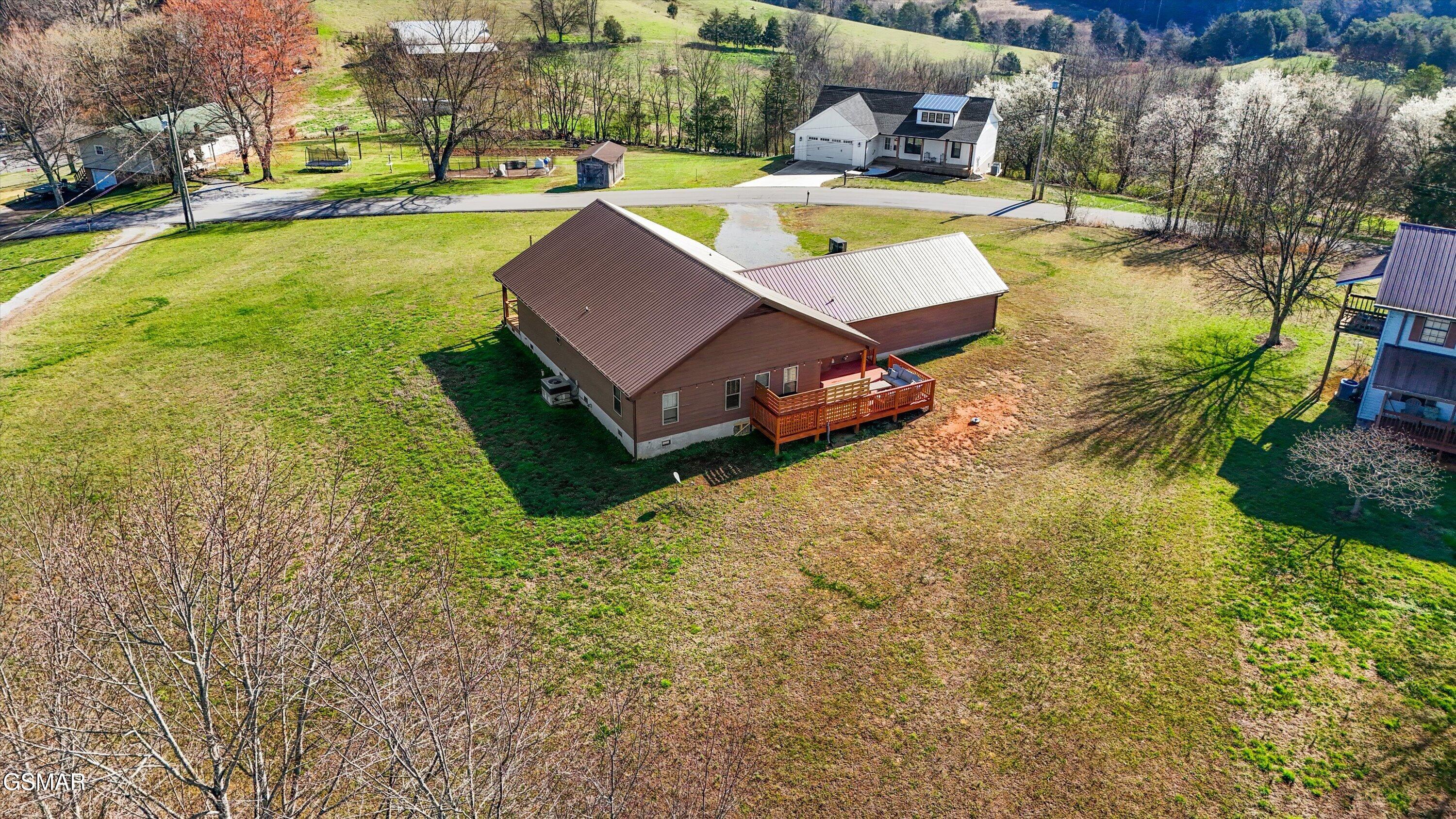 2784 Maplecrest Lane Sevierville TN 37876