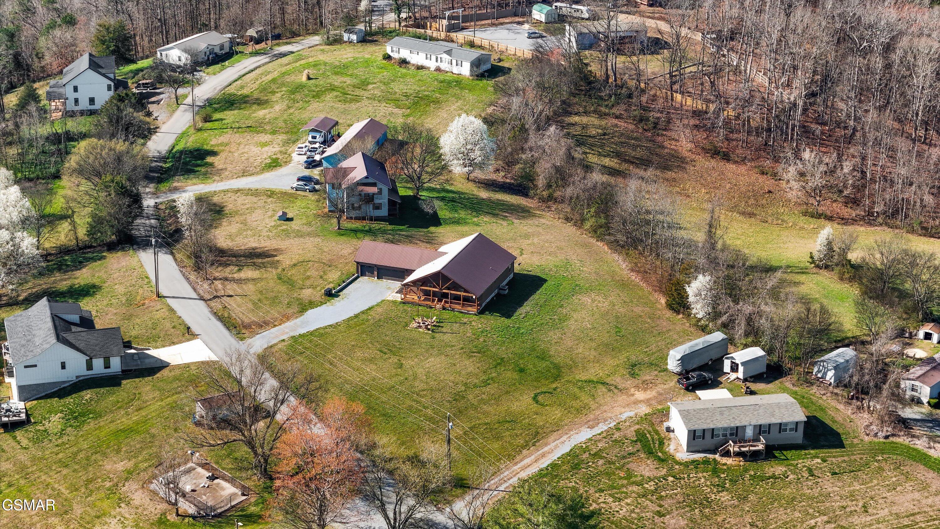 2784 Maplecrest Lane Sevierville TN 37876