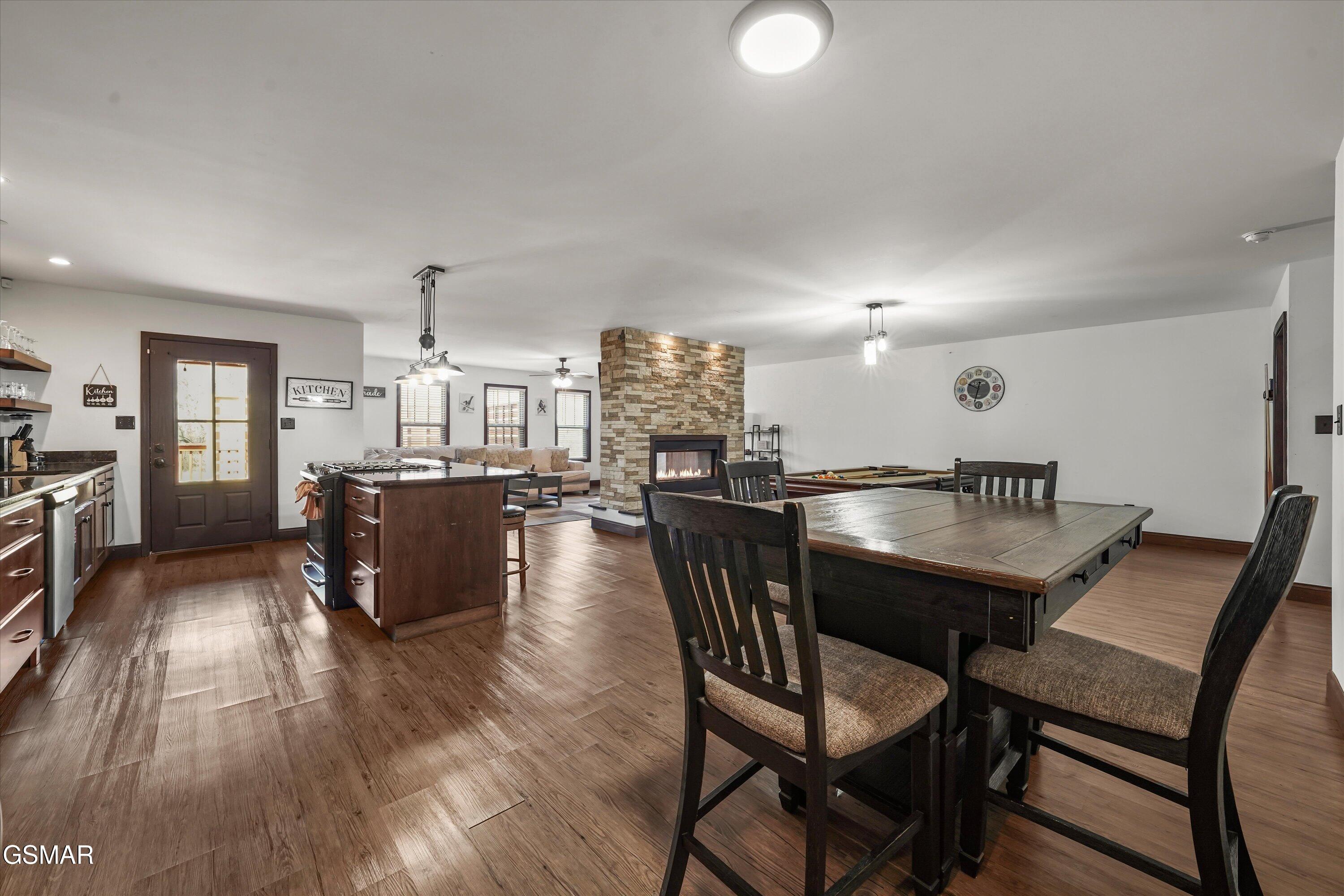 2784 Maplecrest Lane Sevierville TN 37876