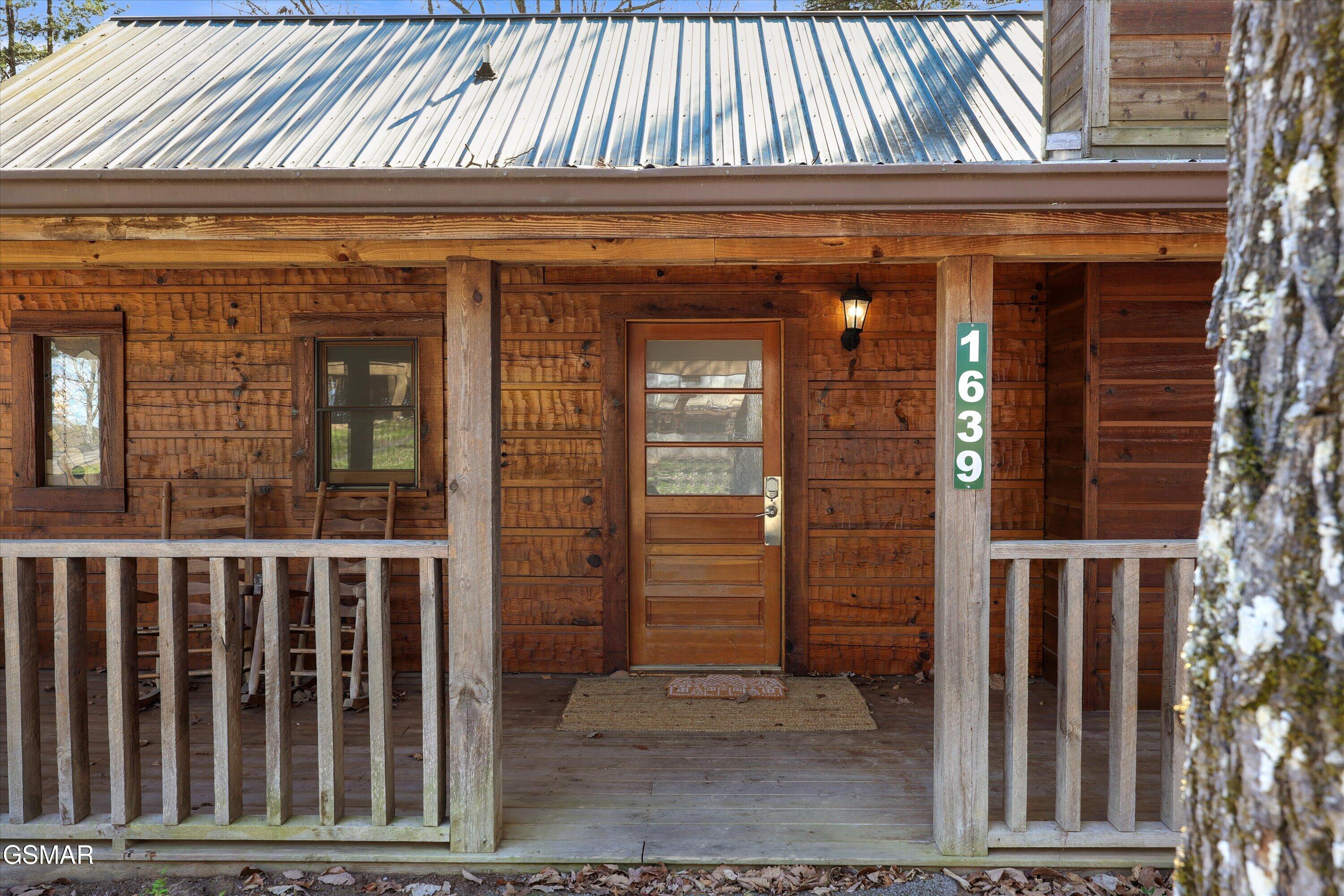 1639 Ridgecrest Drive Sevierville TN 37876