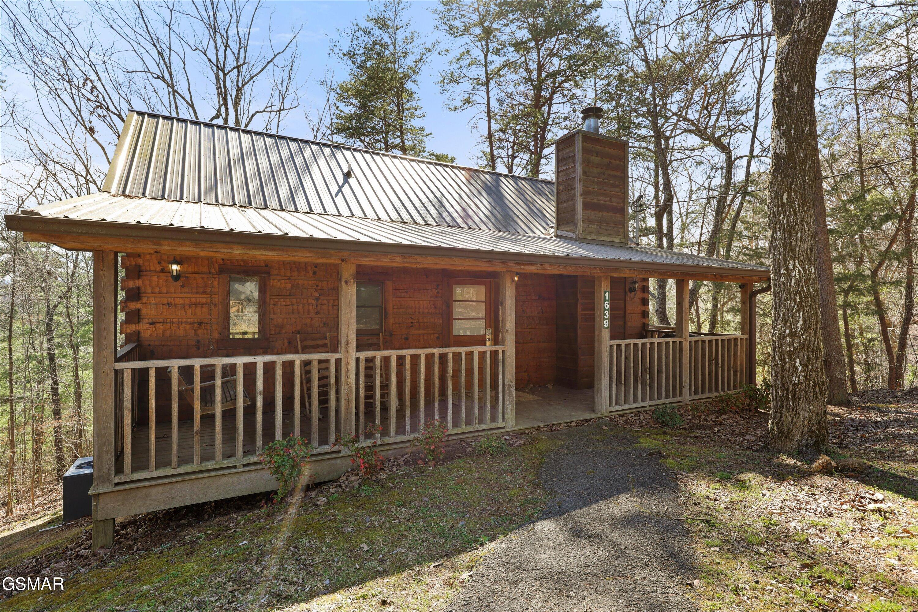 1639 Ridgecrest Drive Sevierville TN 37876
