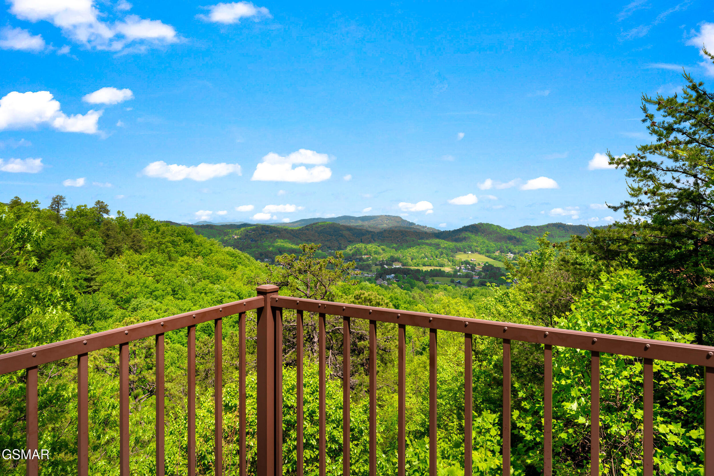 4160 High Ridge Way Sevierville TN 37862