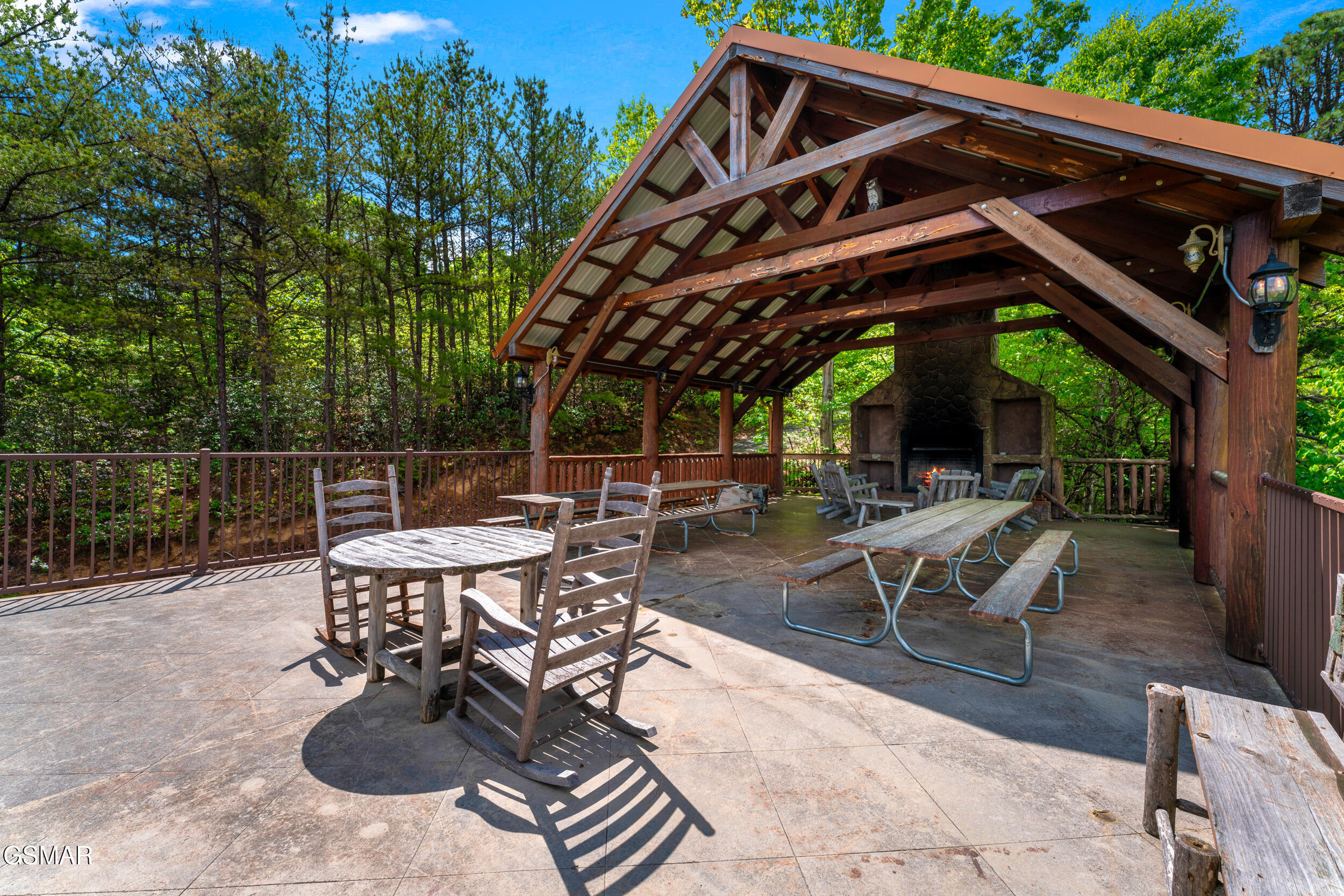 4160 High Ridge Way Sevierville TN 37862
