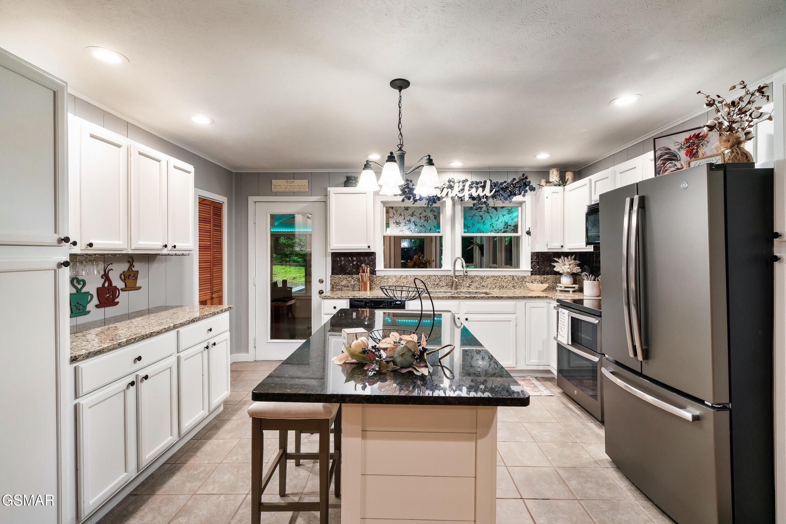 3480 Sugar Camp Circle Sevierville TN 37862