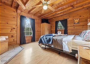 3453 Old Birds Creek Road Sevierville TN 37876