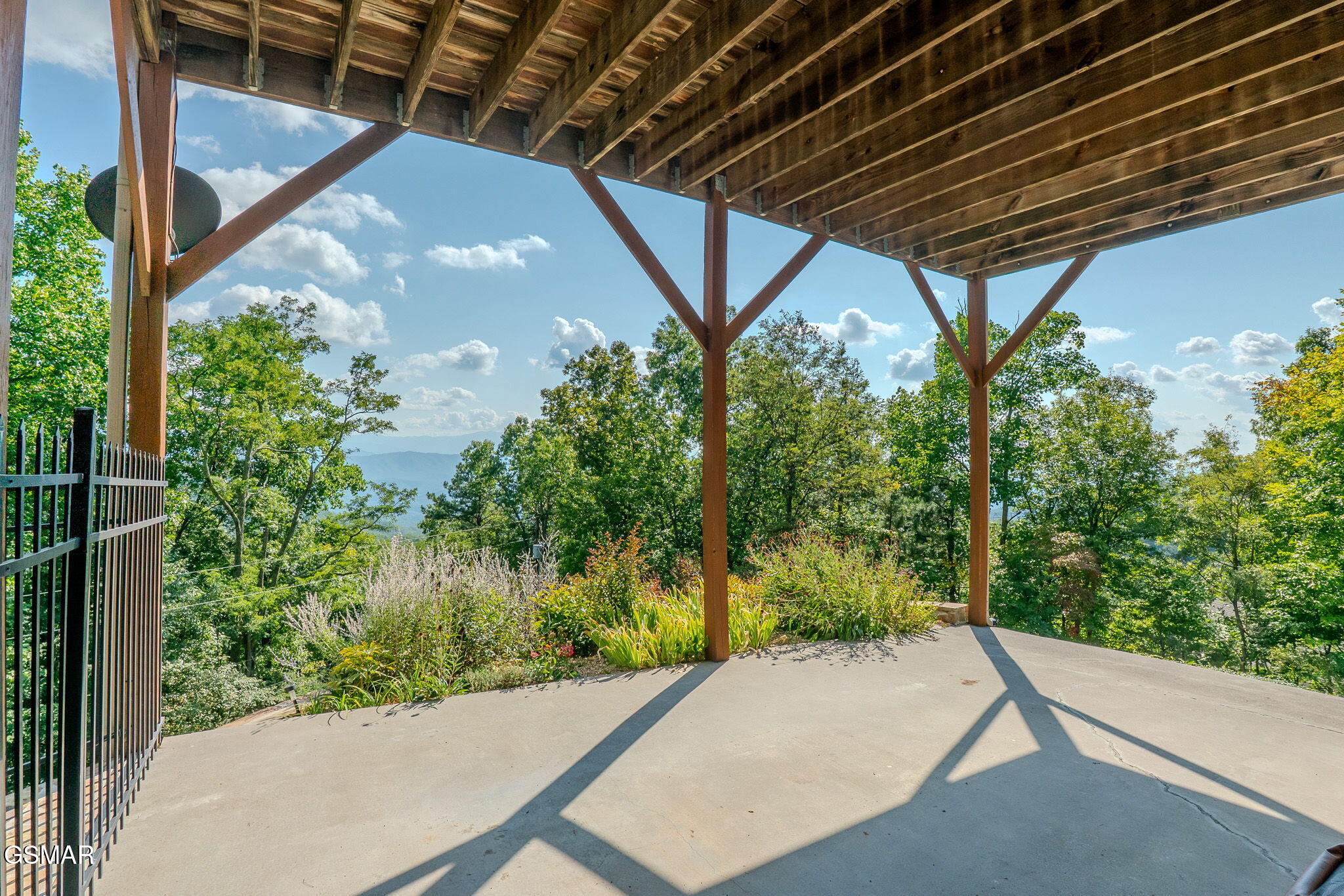 954 Pawnee Court Sevierville TN 37876