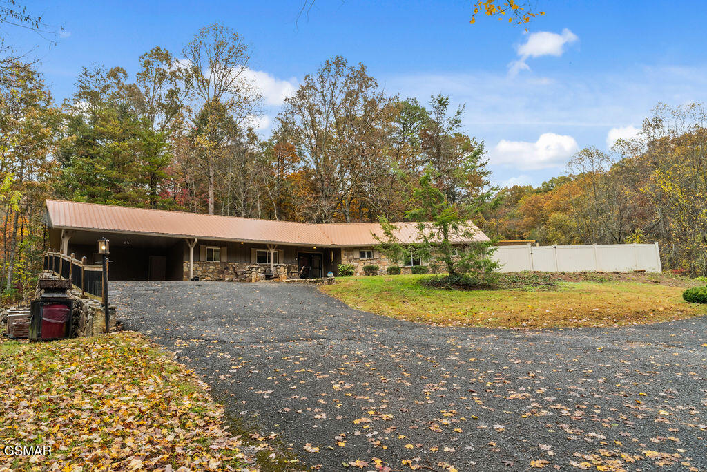 560 Buckhorn Road Gatlinburg TN 37738