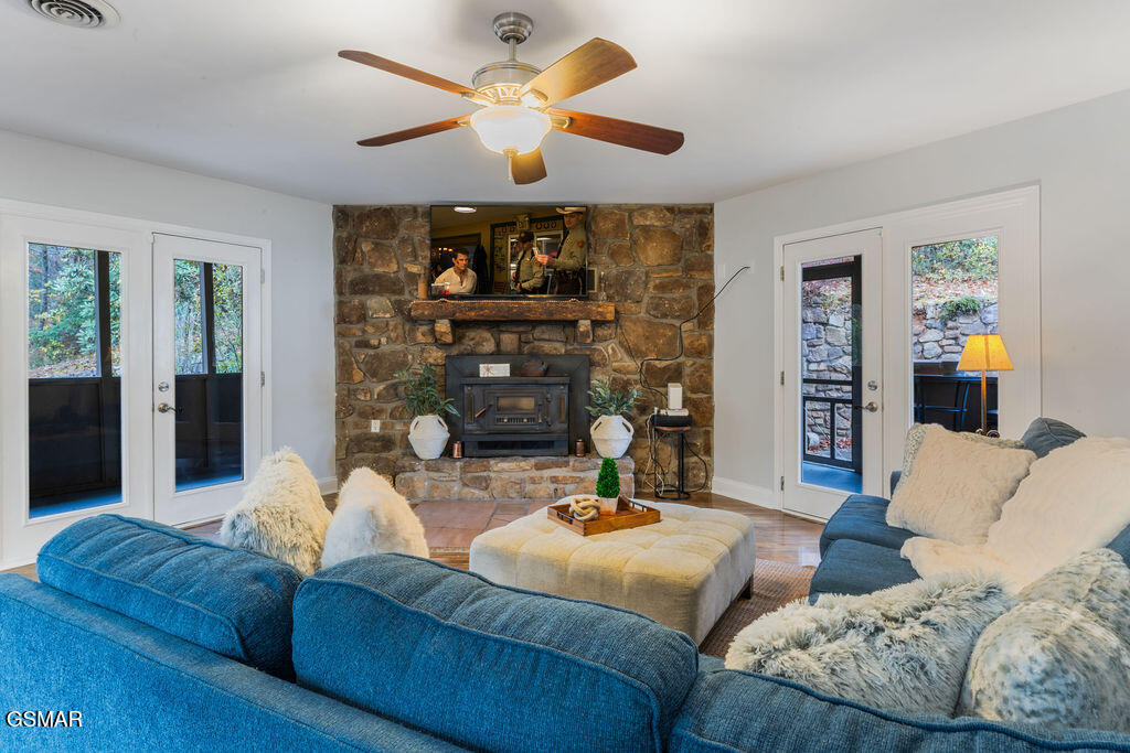 560 Buckhorn Road Gatlinburg TN 37738