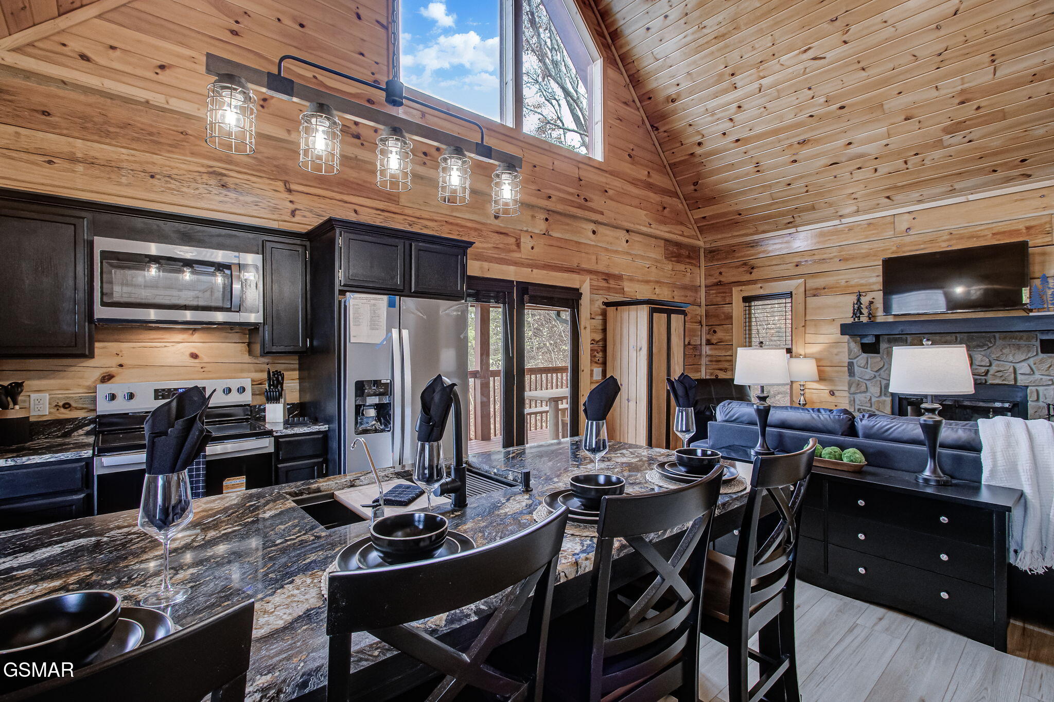 2018 Bill Flagle Way Sevierville TN 37876