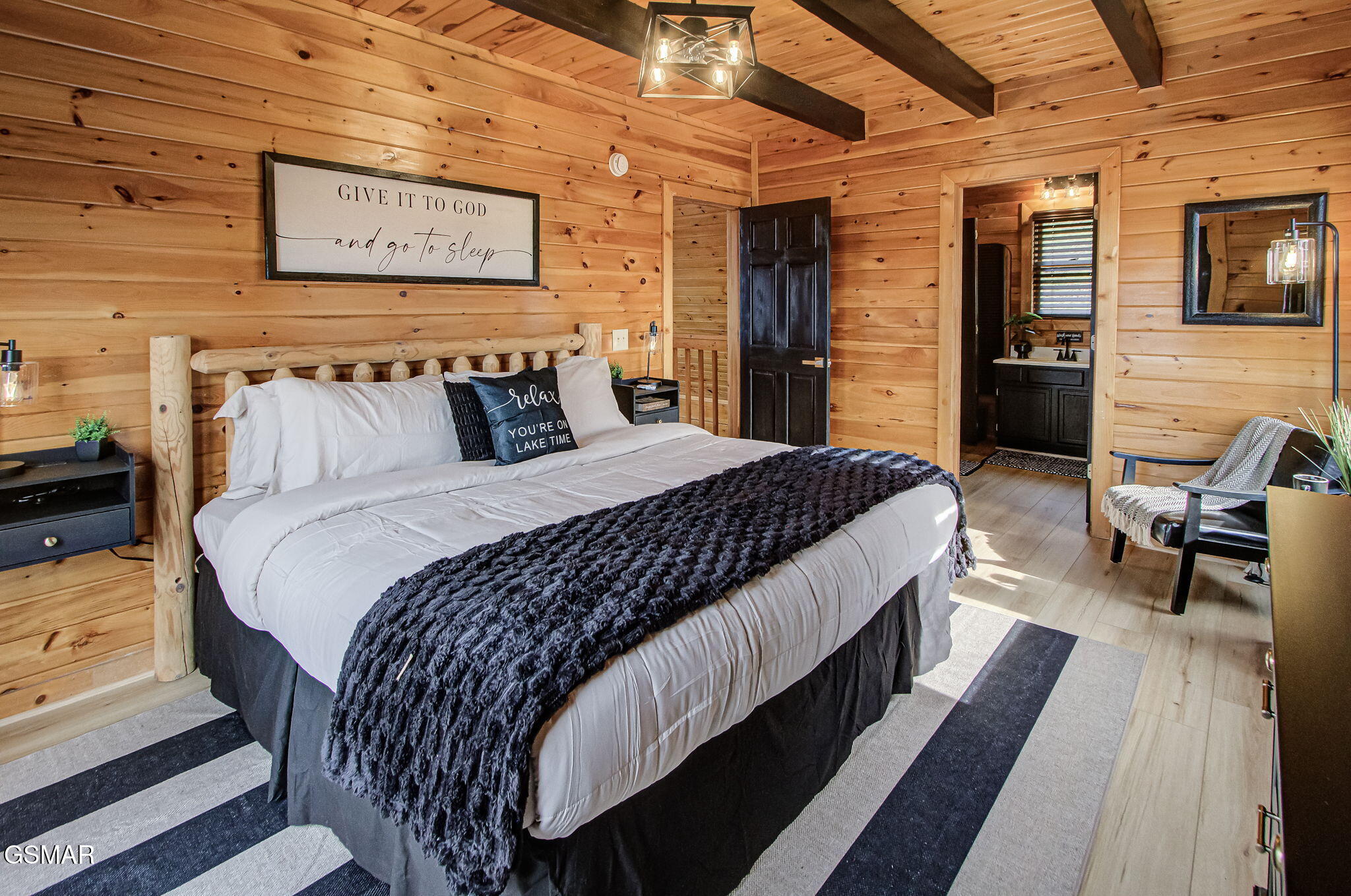 2018 Bill Flagle Way Sevierville TN 37876