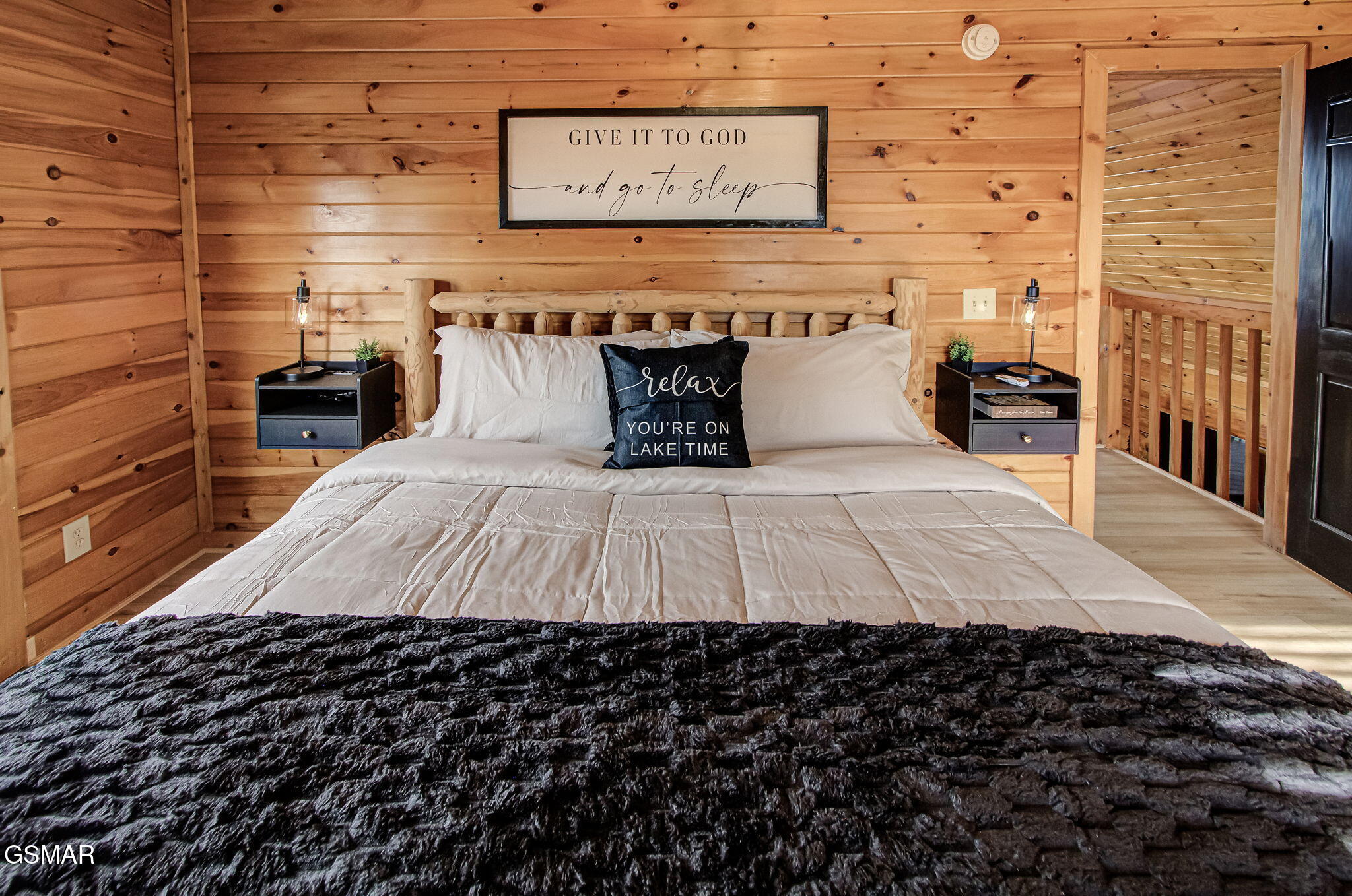 2018 Bill Flagle Way Sevierville TN 37876