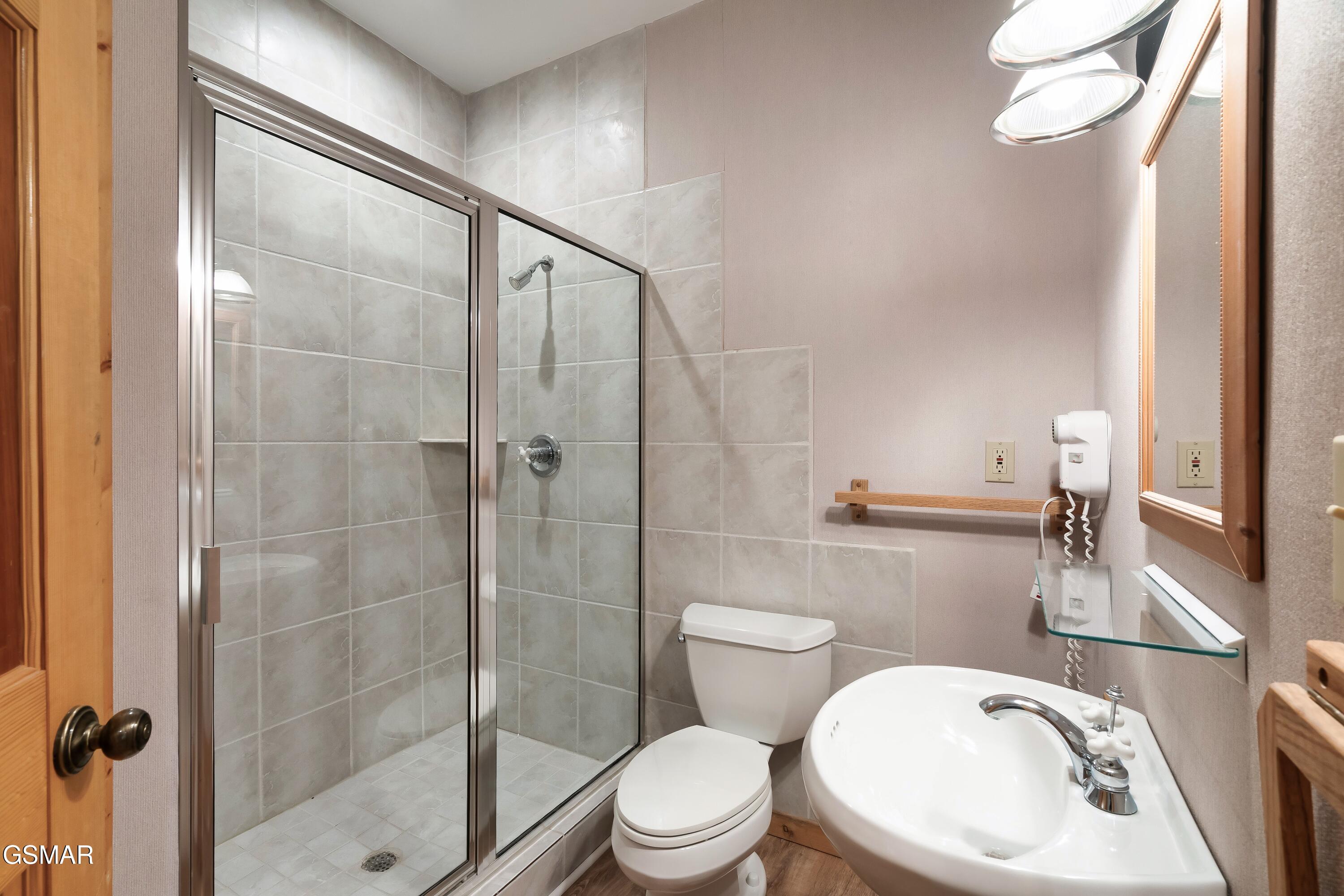 1266 Bear Cub Way Gatlinburg TN 37738