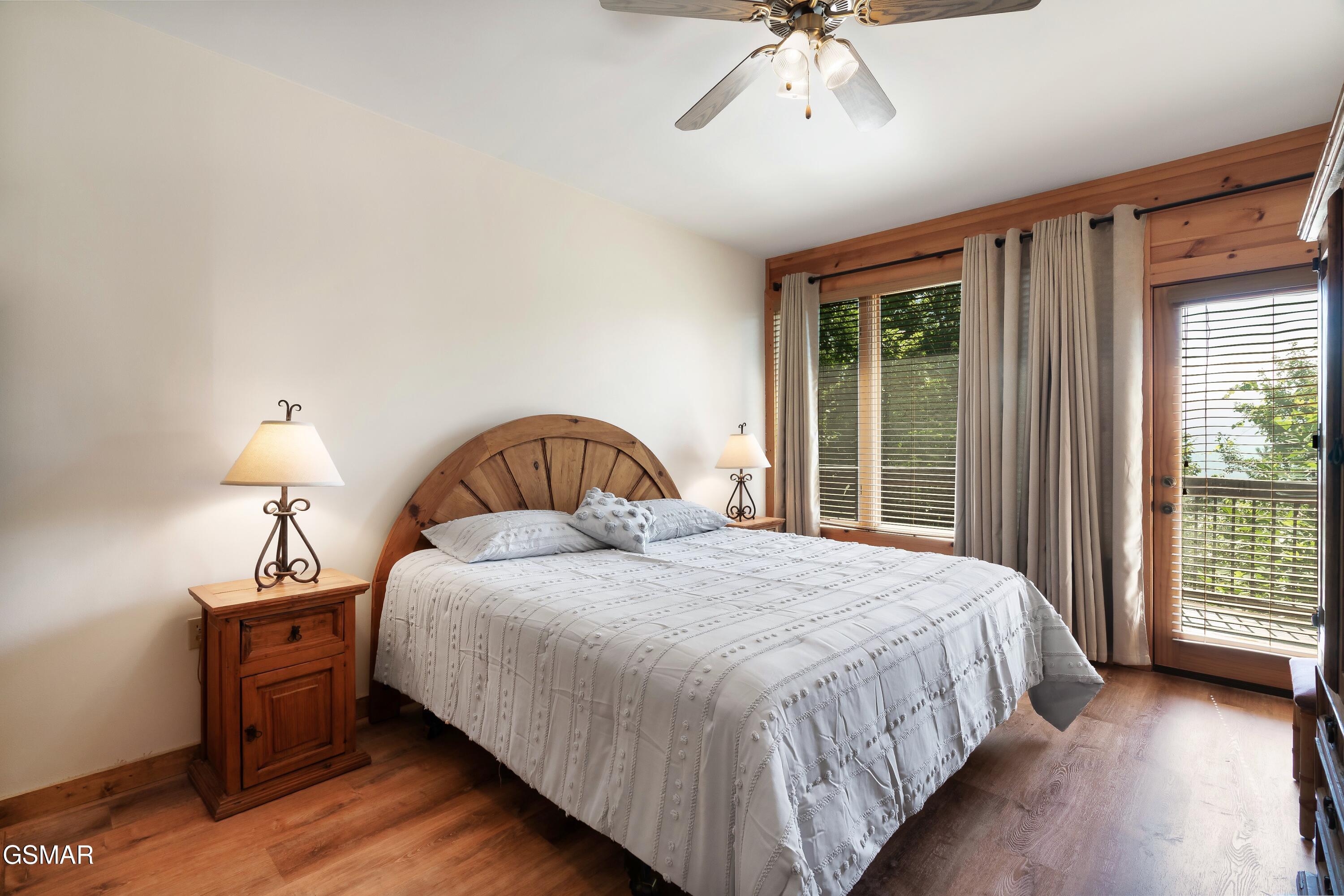 1266 Bear Cub Way Gatlinburg TN 37738