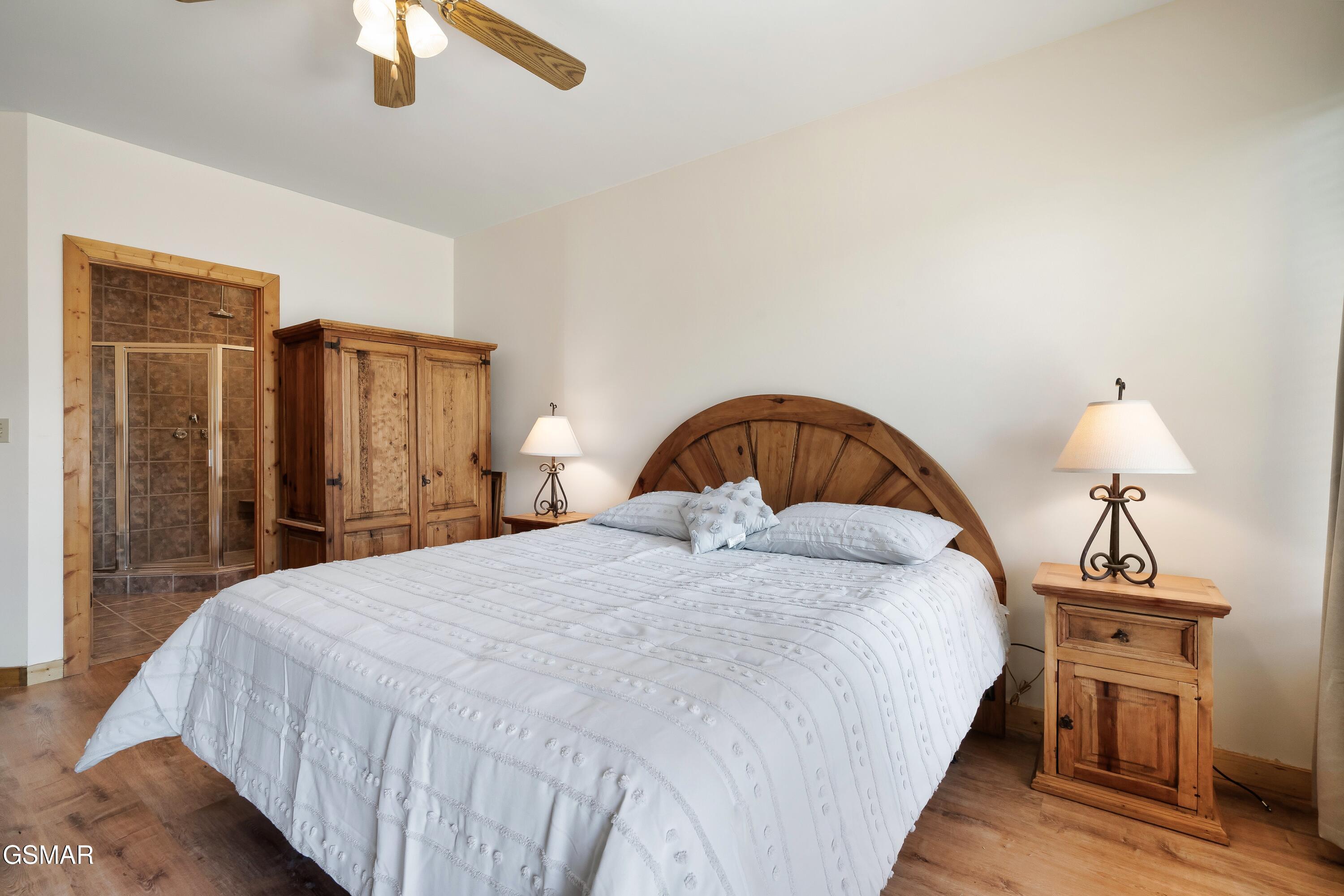 1266 Bear Cub Way Gatlinburg TN 37738