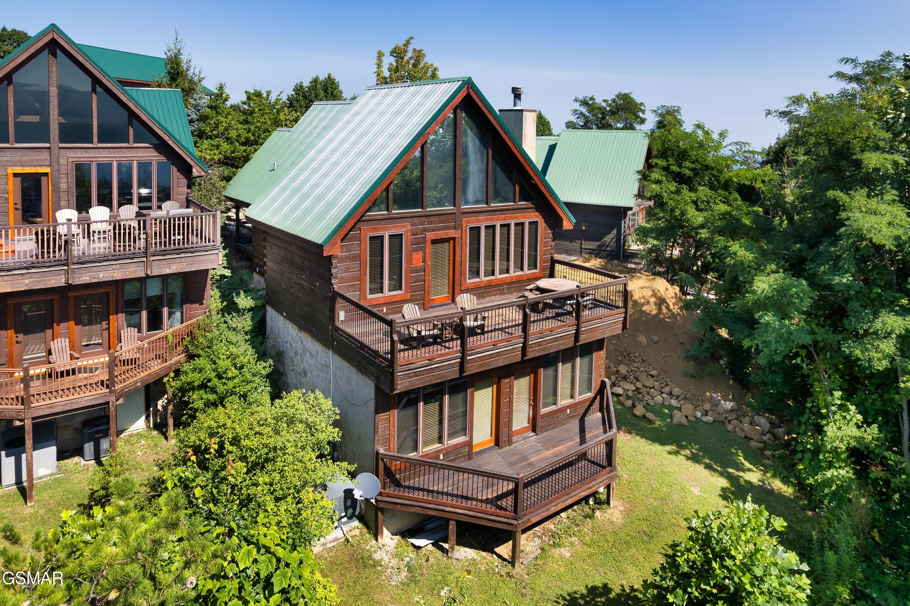 1266 Bear Cub Way Gatlinburg TN 37738