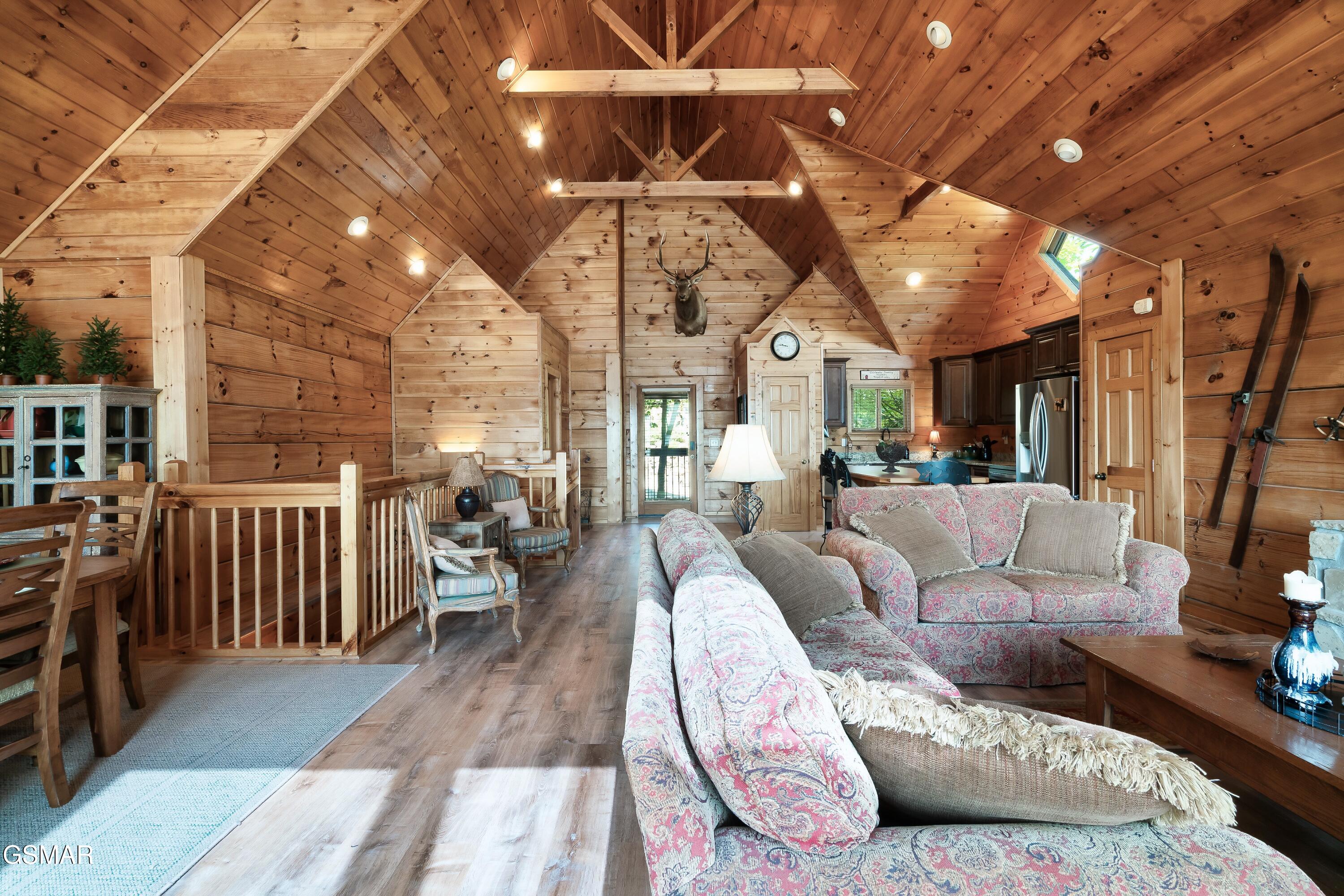 1266 Bear Cub Way Gatlinburg TN 37738