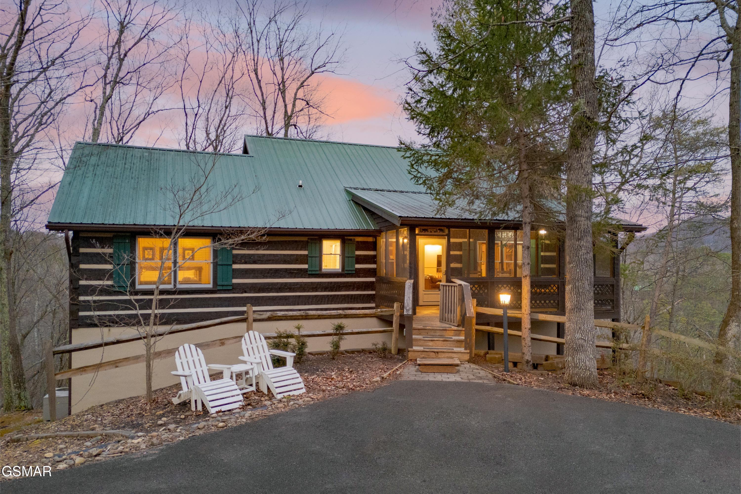 2616 Sunset Circle Sevierville TN 37876