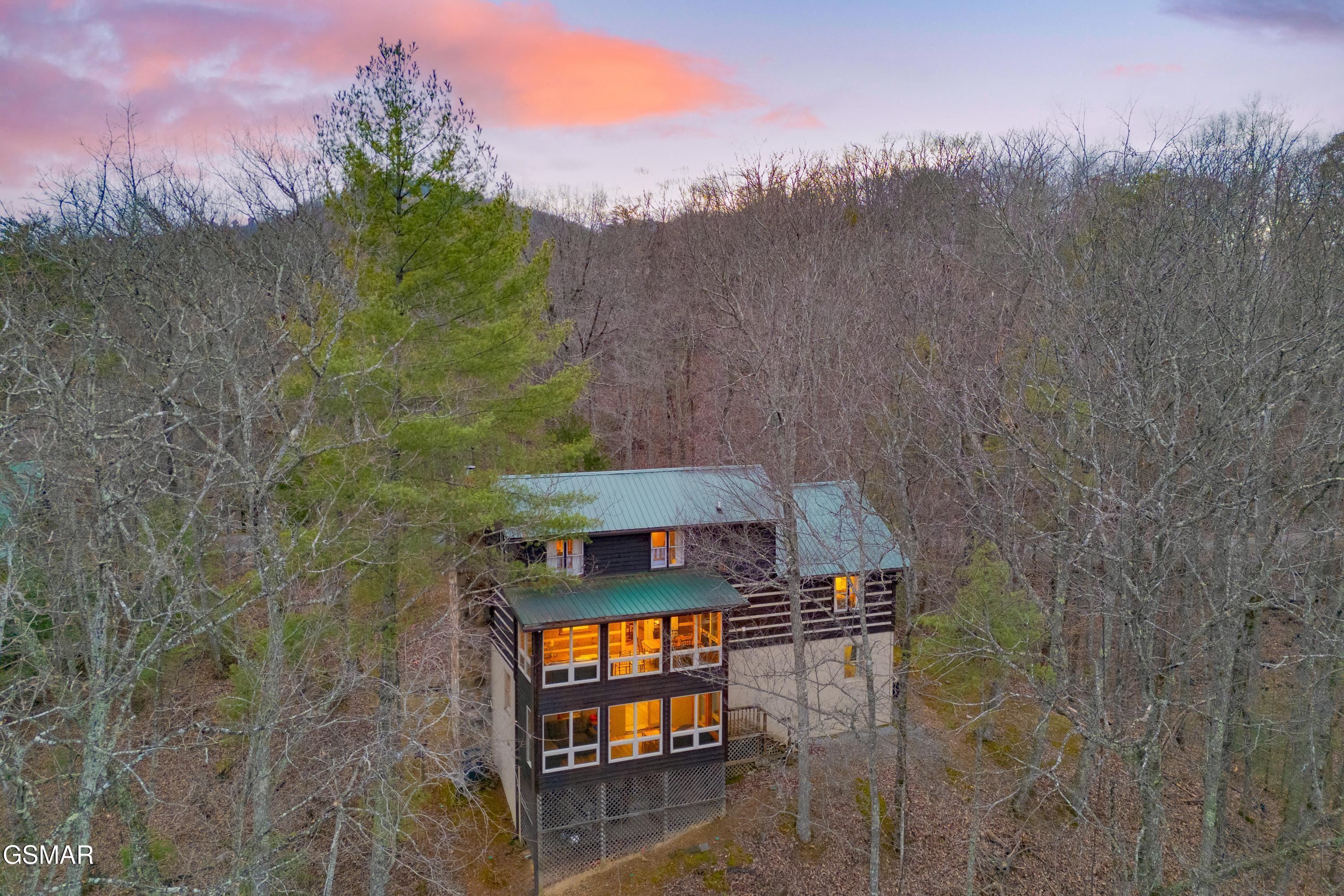 2616 Sunset Circle Sevierville TN 37876