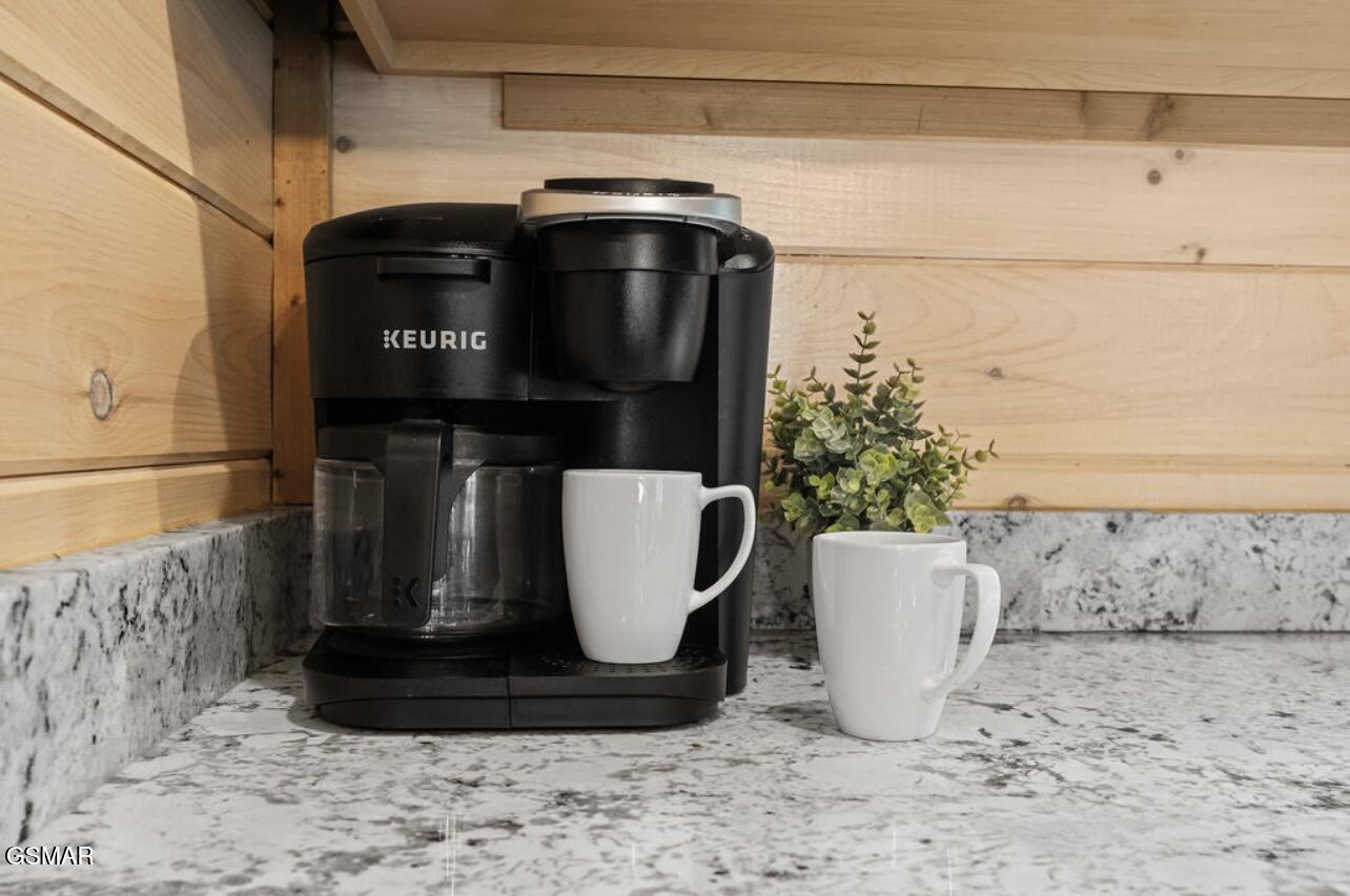 844 Osprey Way Pigeon Forge TN 37863