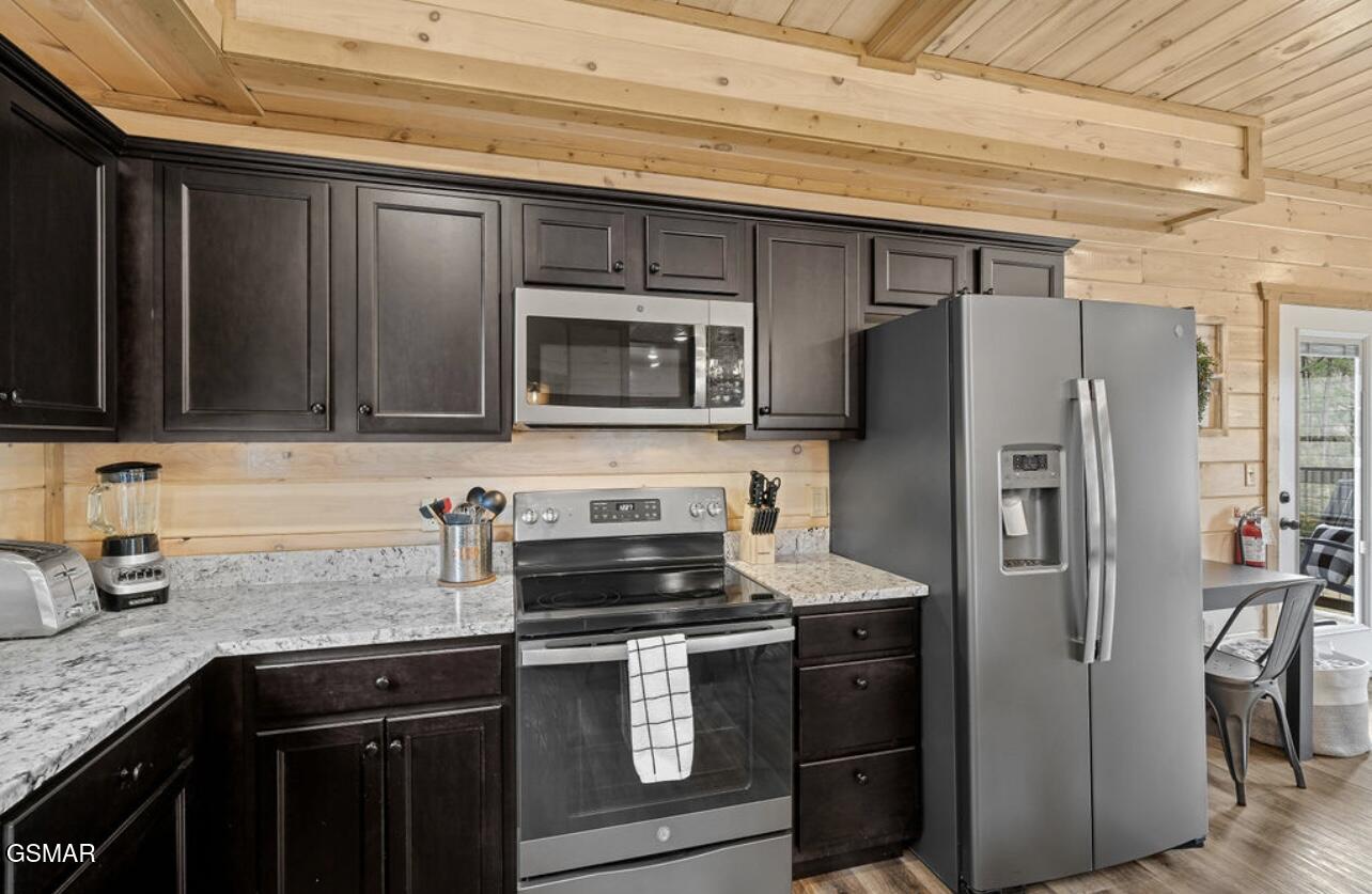 844 Osprey Way Pigeon Forge TN 37863