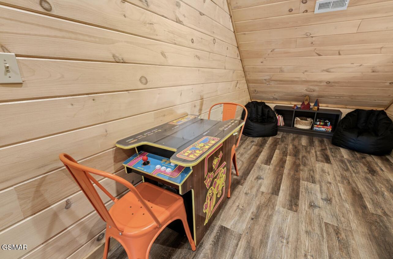 844 Osprey Way Pigeon Forge TN 37863