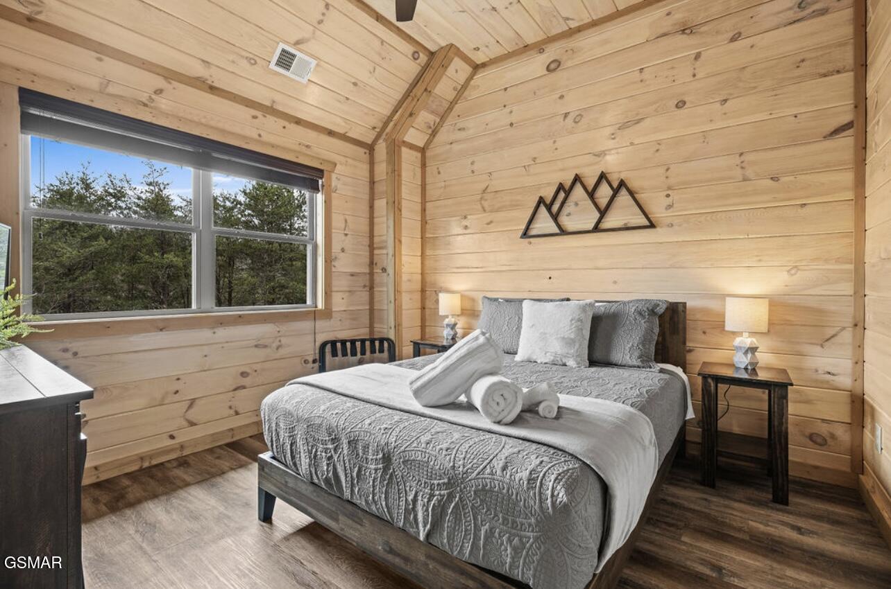 844 Osprey Way Pigeon Forge TN 37863