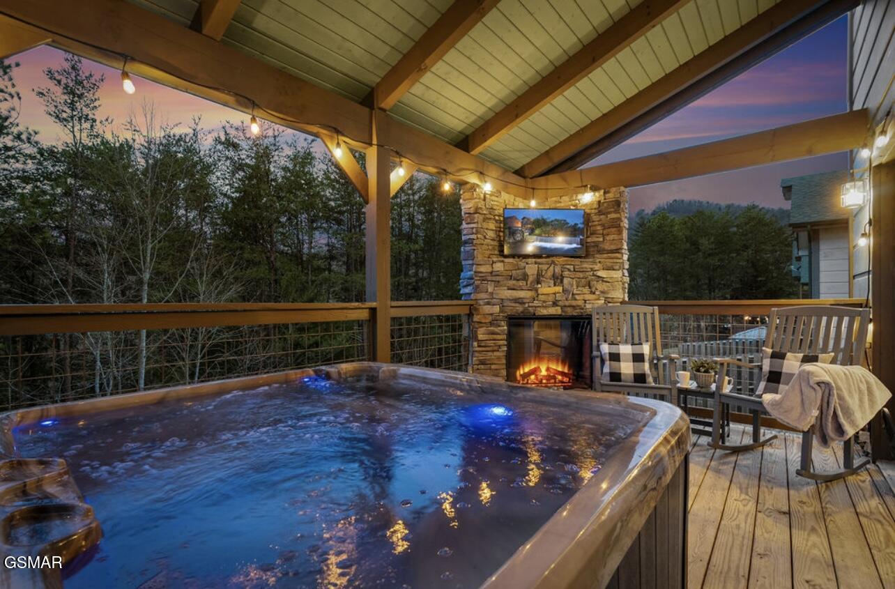 844 Osprey Way Pigeon Forge TN 37863